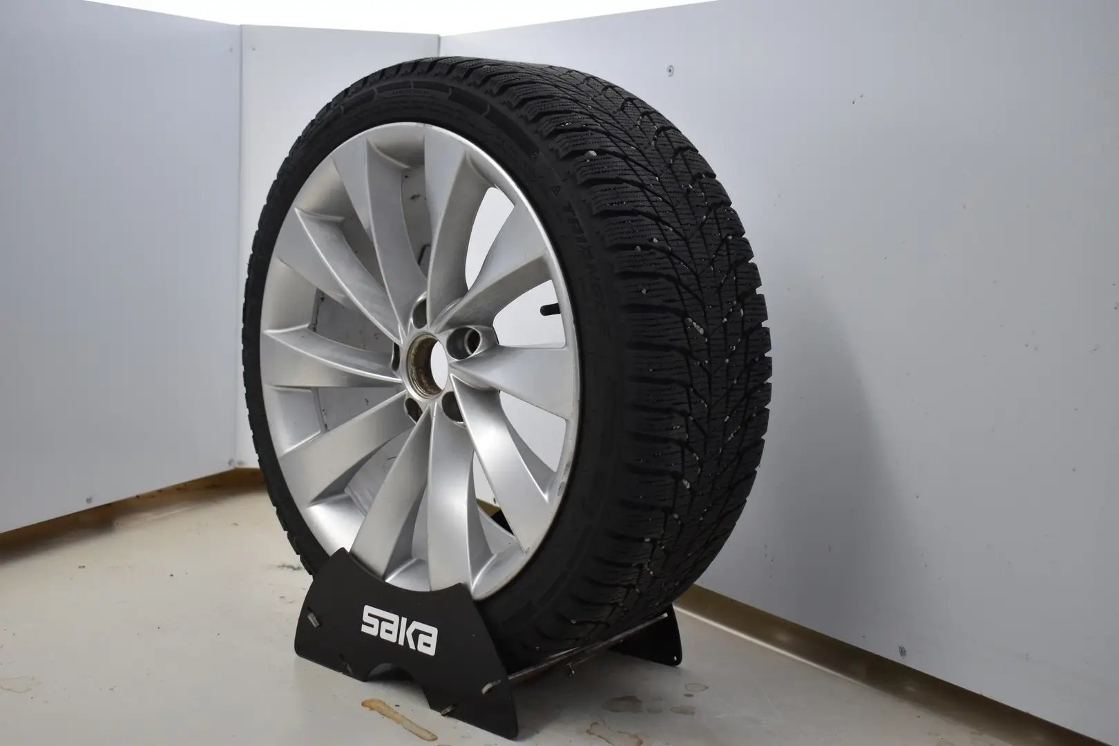 Car Image - 5Kv52Fmm6I0989h2jTfK6y