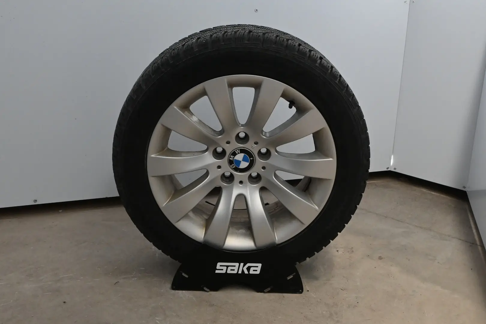 Car Image - 4Xm2TFTlKW9MHmhzknTp1O