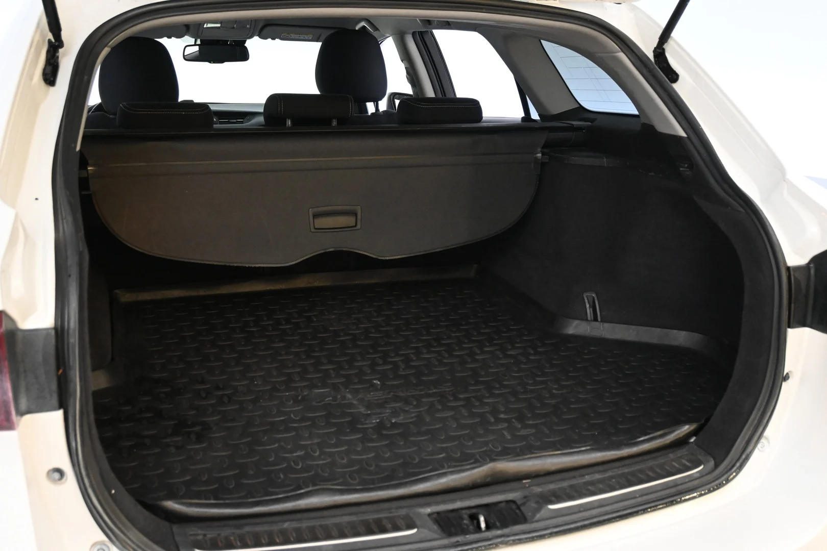 Car Image - 4UUB8XT1x7NMAidQsBmCwV