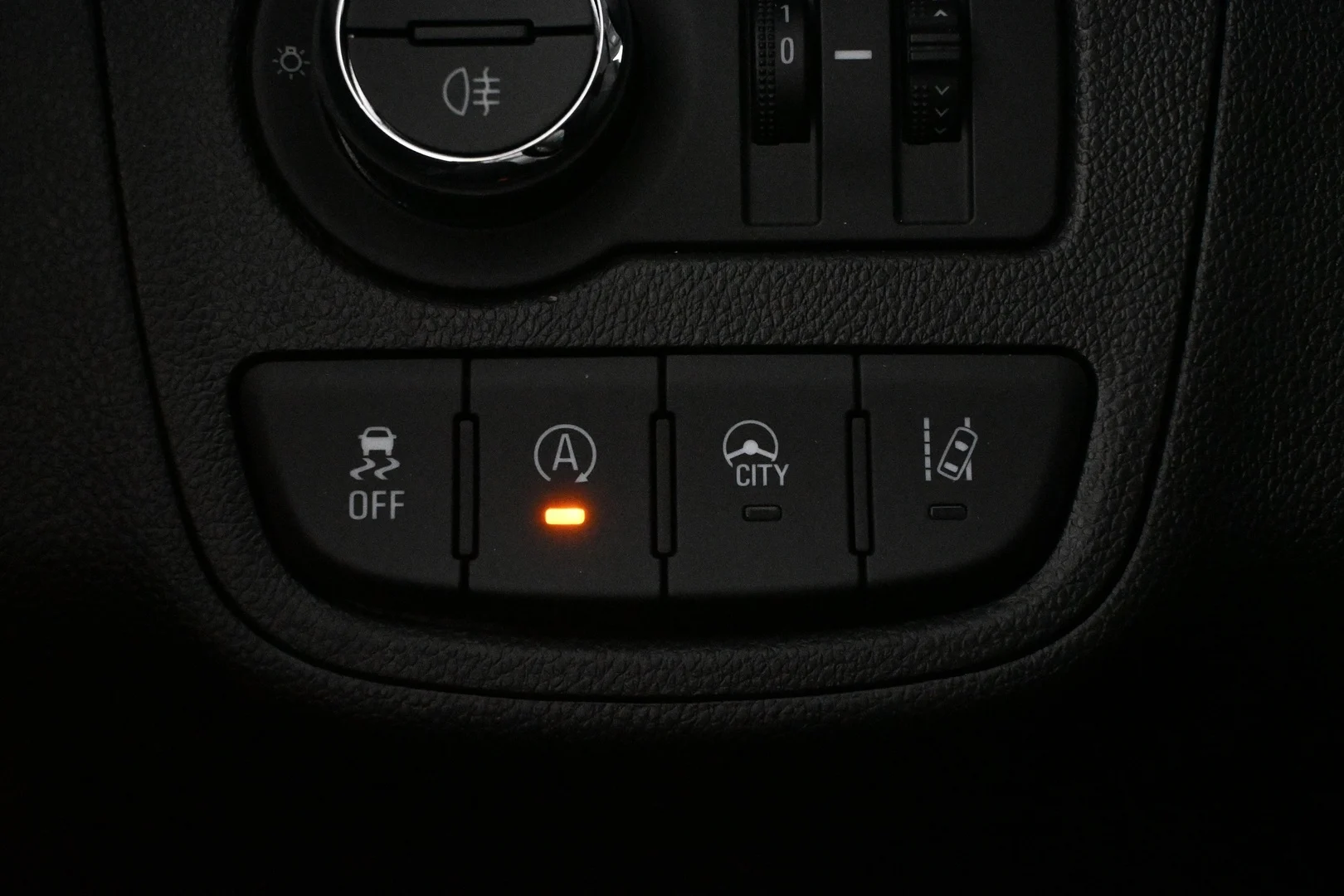 Car Image - 48ClzVf8xdqQCySoMwg5Qu
