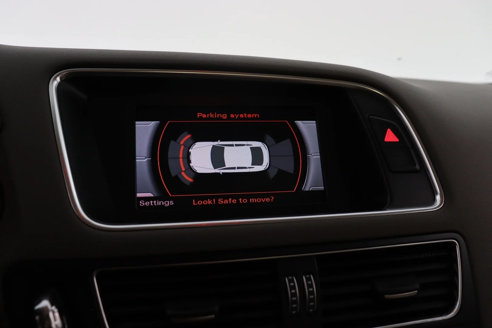Car Image - 1ti7EGeaTqwwJhkEdC23jF