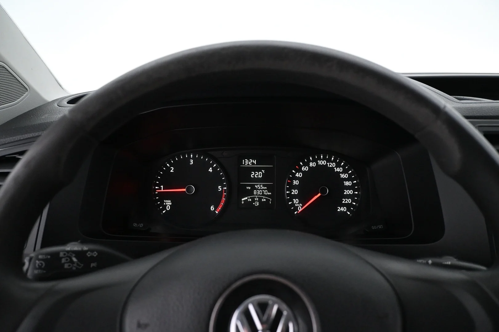 Car Image - 6ujXGNedO60OZsMQMhpd9P