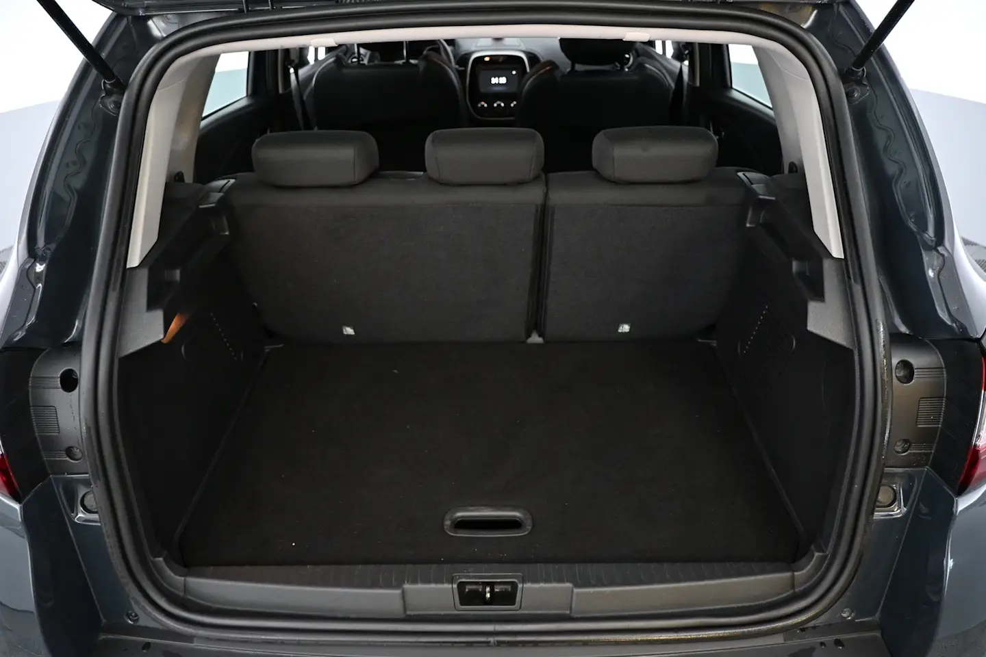 Car Image - 6AgfIH89XqLZup7Yc8eEOy