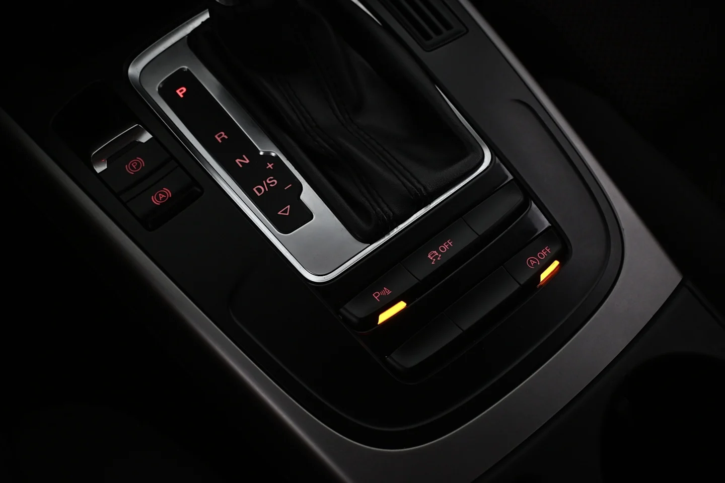 Car Image - 4du8Q3XbghQKaUuiHHjuoT