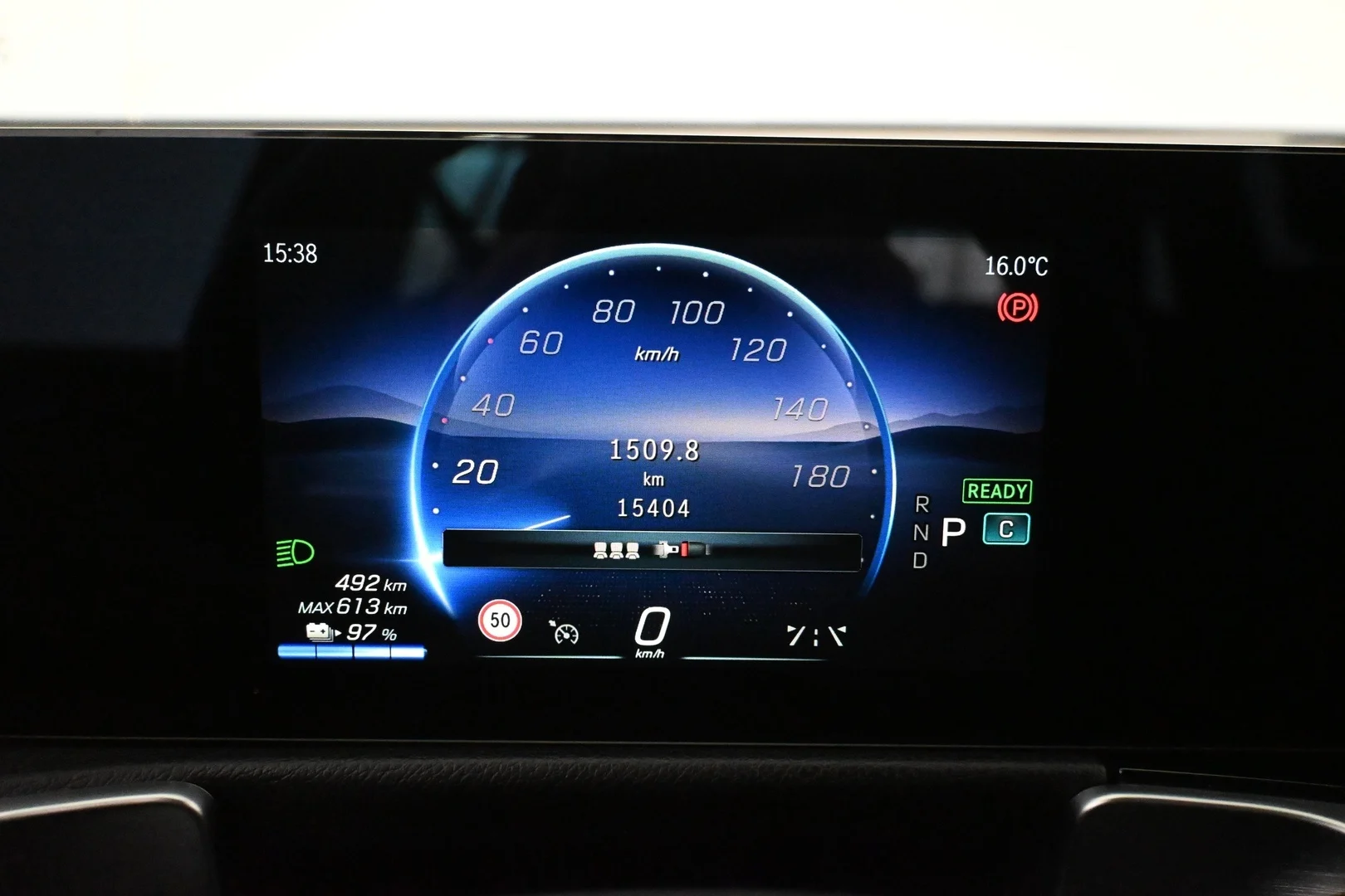 Car Image - 1Jj1BjdaS904YPjLErkjM3