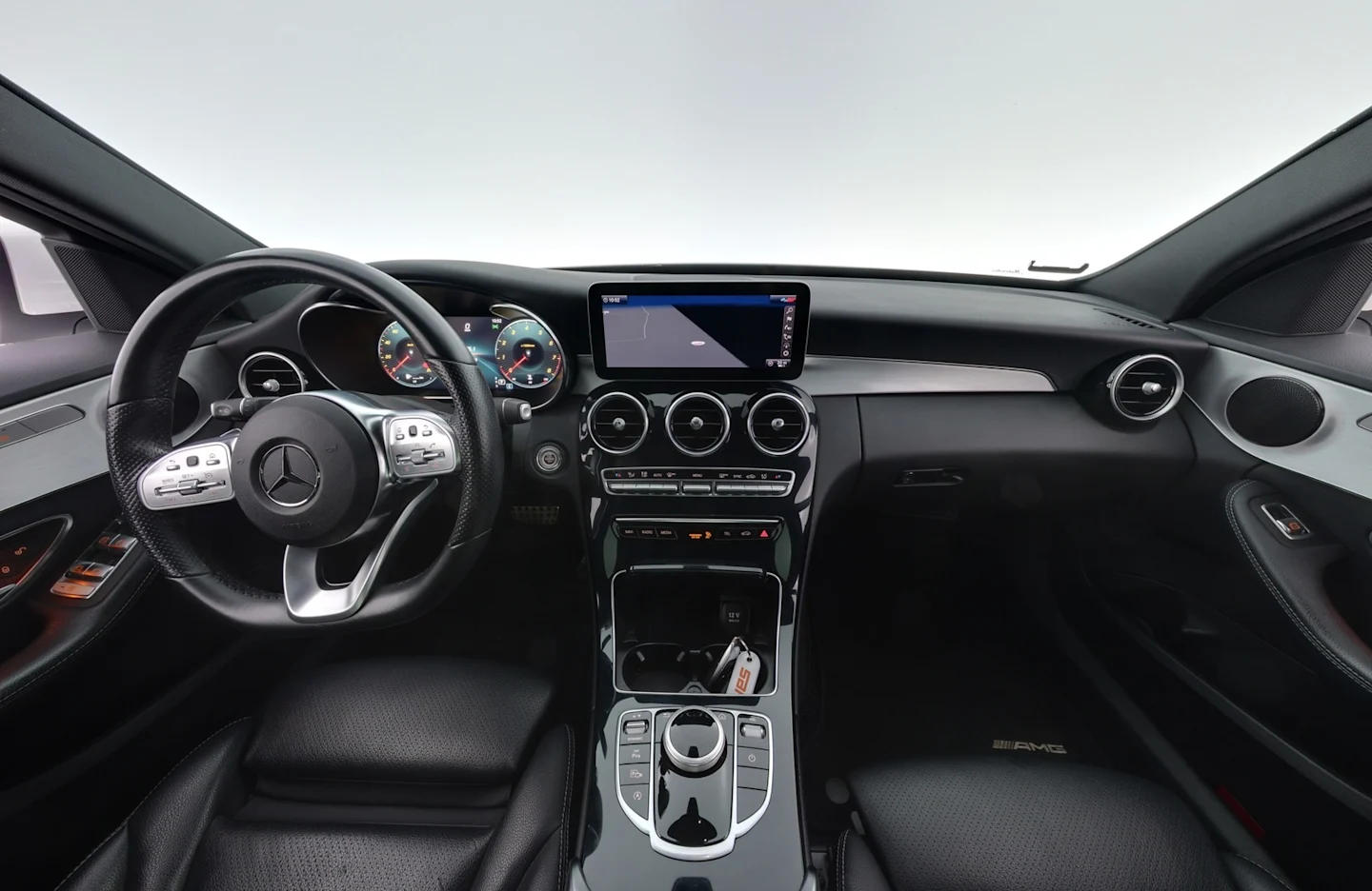 Car Image - 7dceaJsq79MJ0r9req540j