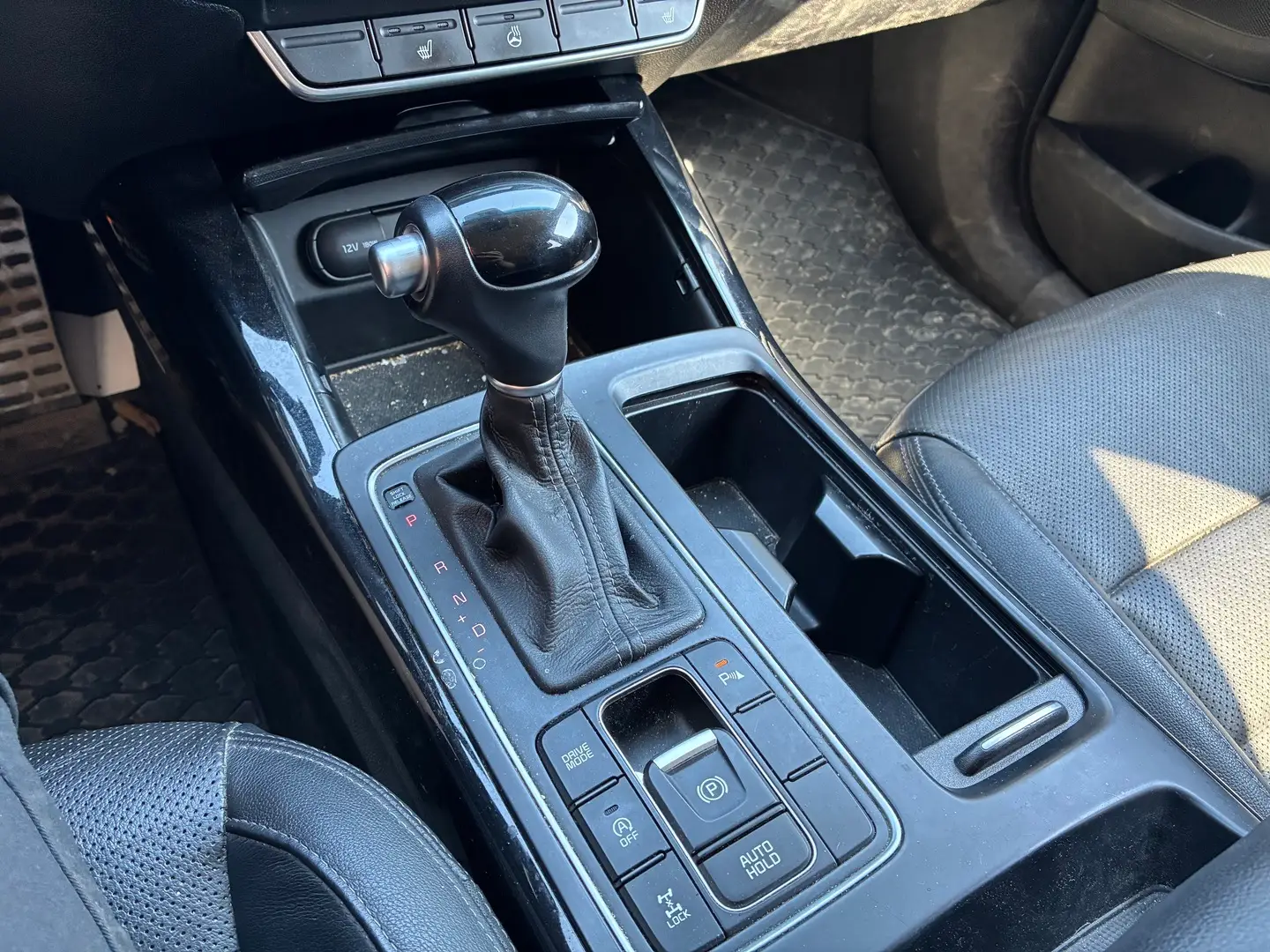 Car Image - lrN6Xu8nIoeAPXHv3PRSj