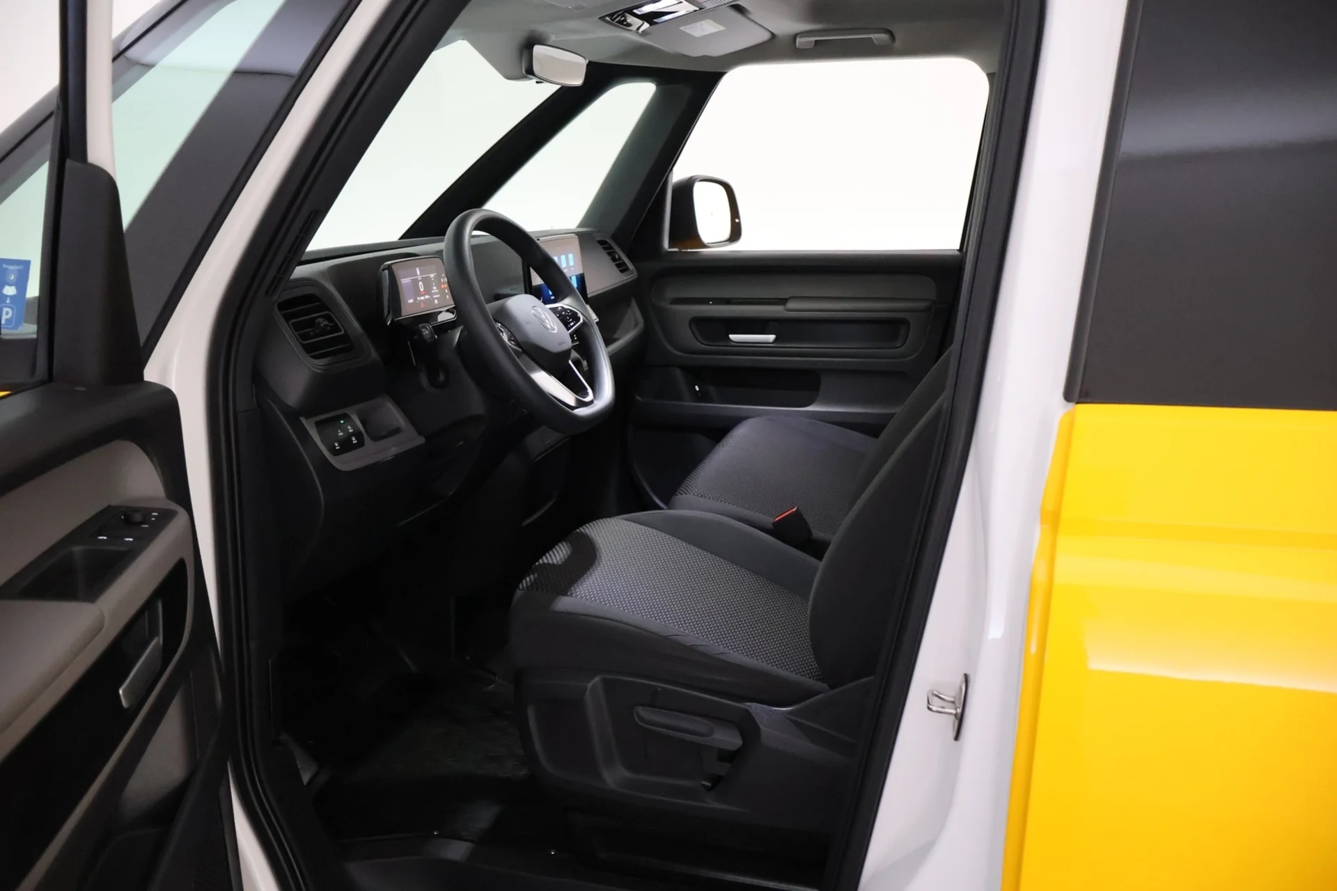 Car Image - 2fNLIad3J9Qbe16VFuJ0Ol