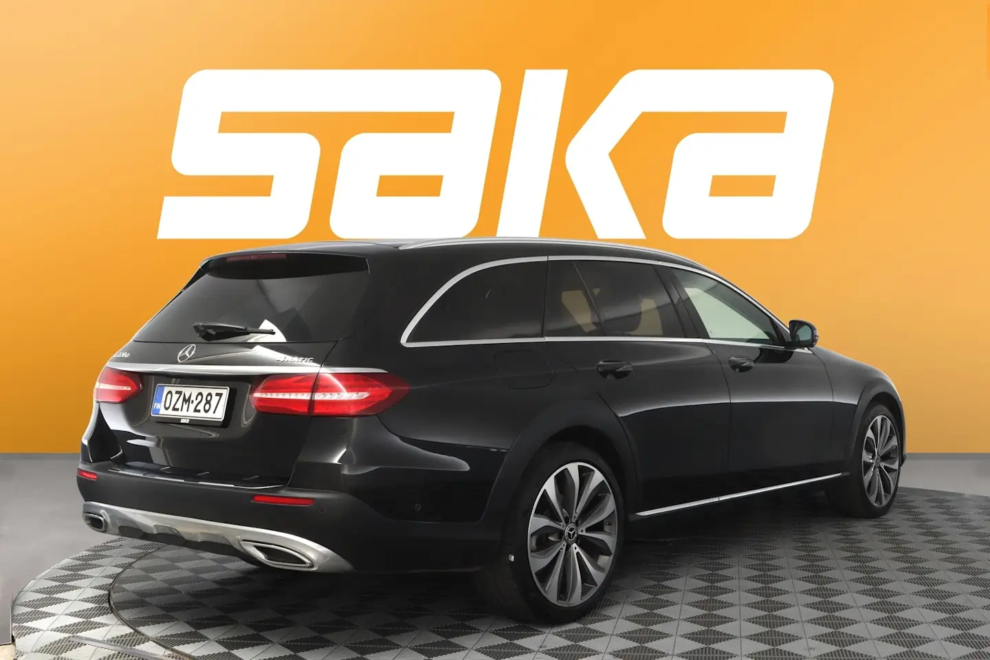 Car Image - 5BMAkzcYoec3y307NCVkXt