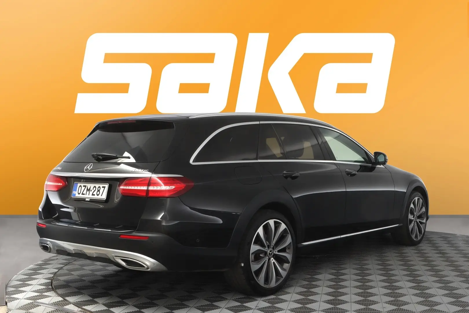 Car Image - 5BMAkzcYoec3y307NCVkXt