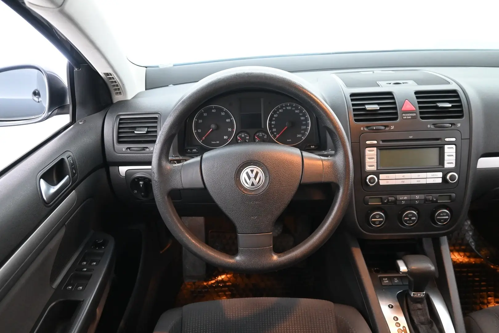Car Image - 7lxn6QdnNDs6wZlo2qVucM