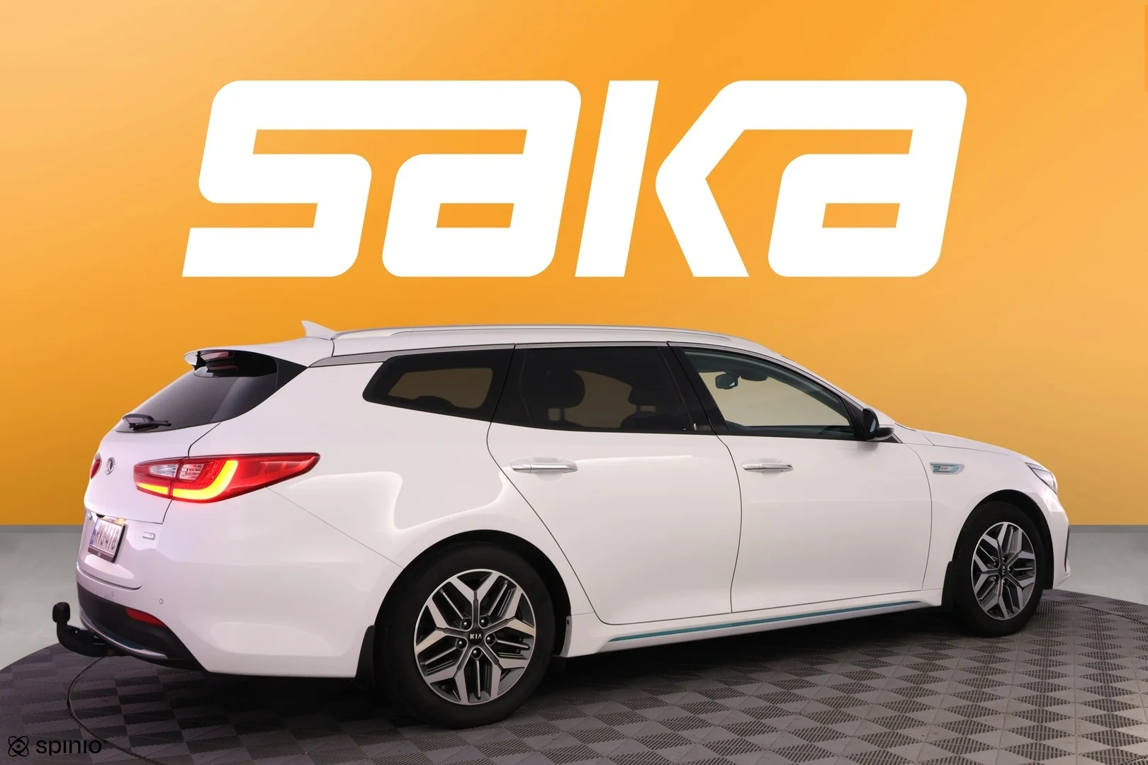 Car Image - 4ucALOrXML6I5lfY6ixLIS