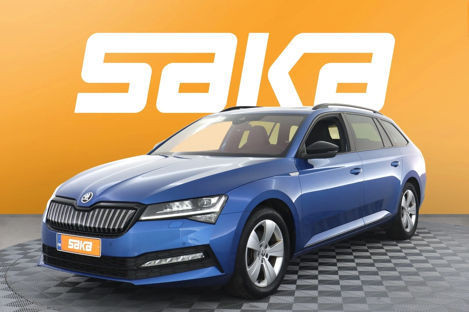 Car Image - 2SWNjKUkrSPWZoLmkWq3ke
