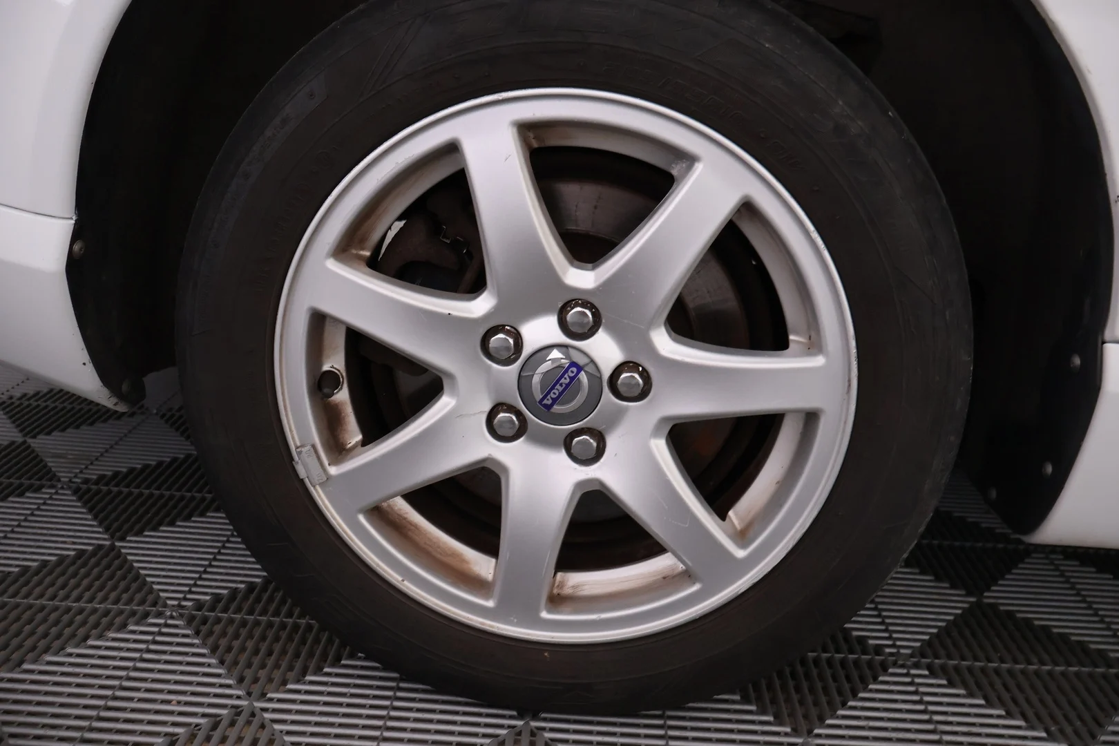Car Image - 1lI1CEur1tpb4VjwO7Jb7U