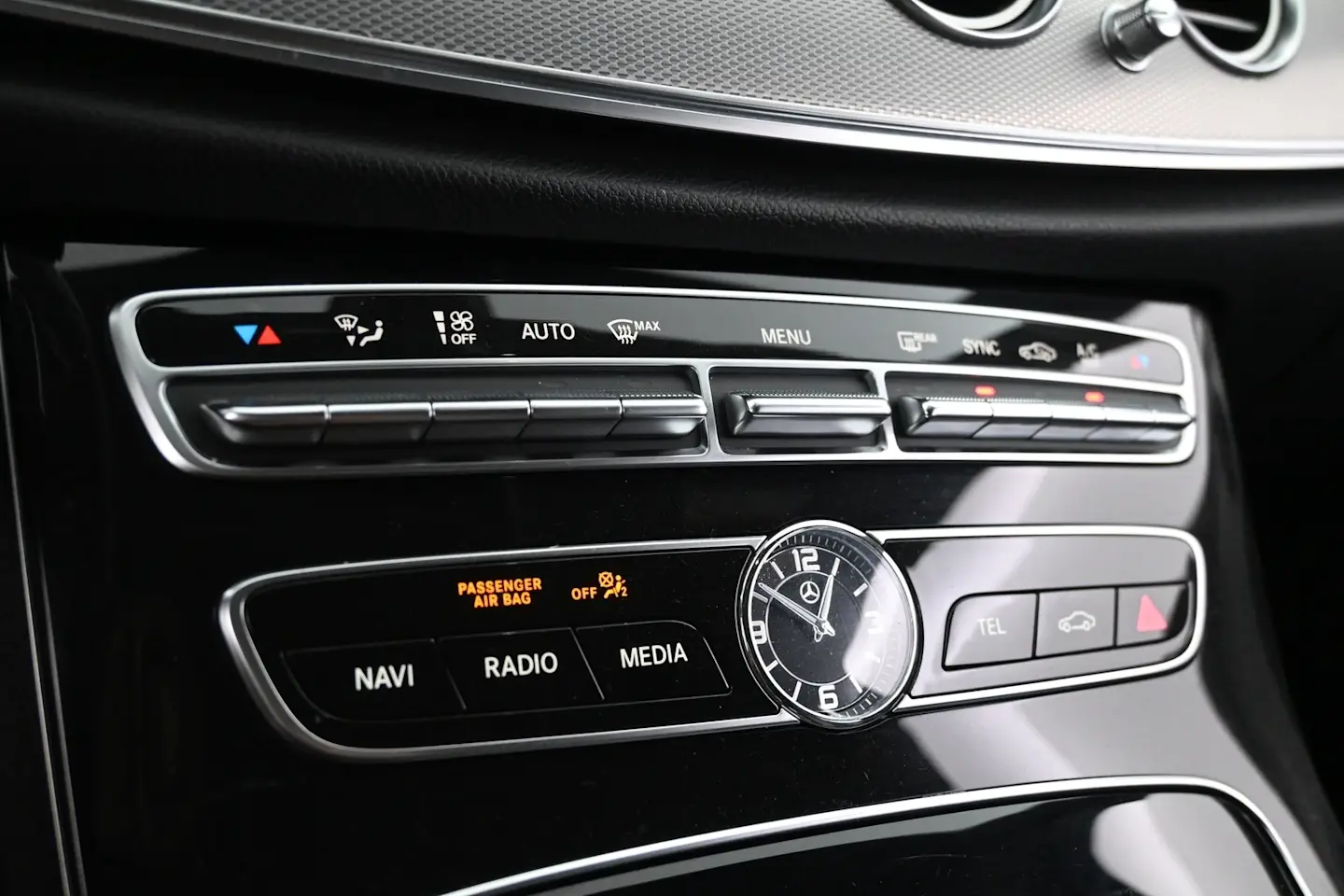 Car Image - 4tVp0VgP9OgwdiJmDYGnCe