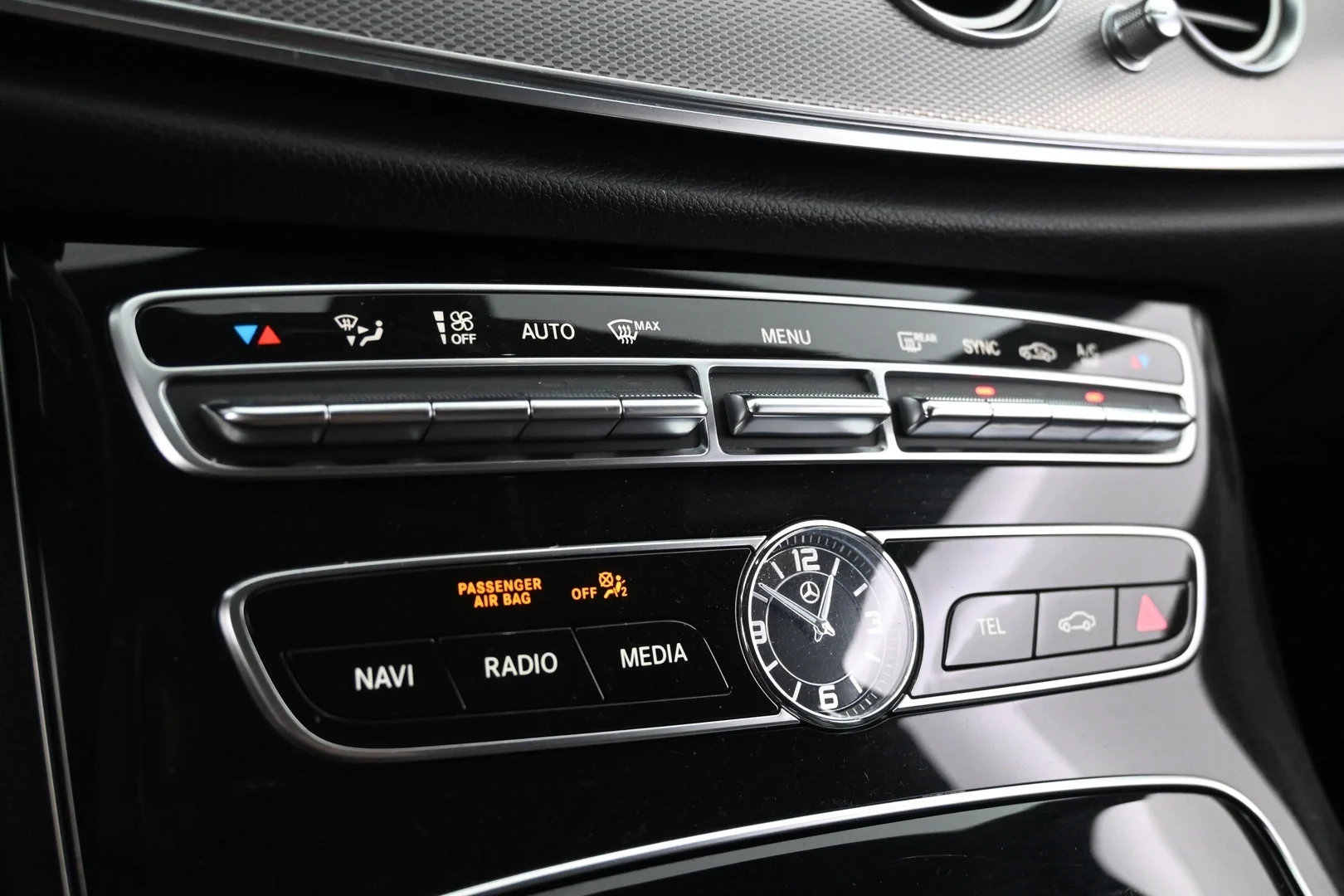 Car Image - 4tVp0VgP9OgwdiJmDYGnCe