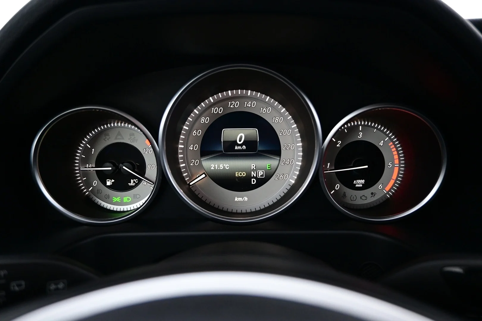 Car Image - 781cZX4Tl1mrHLtlcZ7Eg0
