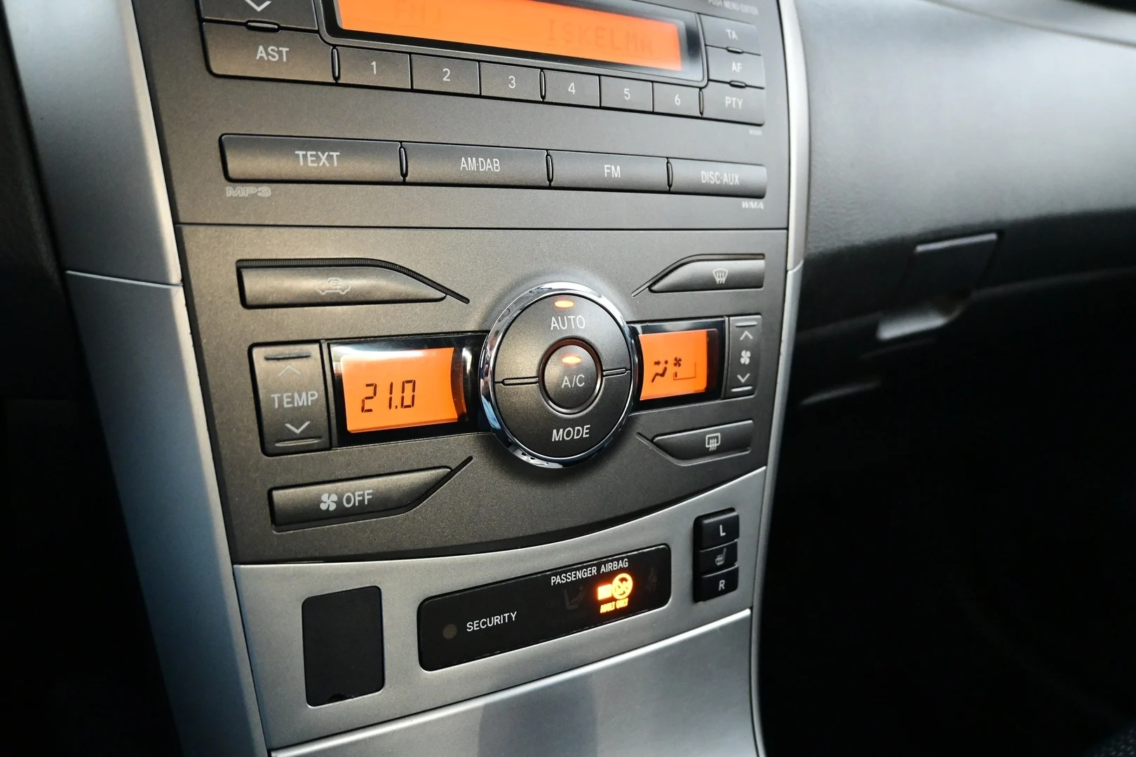 Car Image - 2Z9OfpxVxvlyaBXmTngOGV