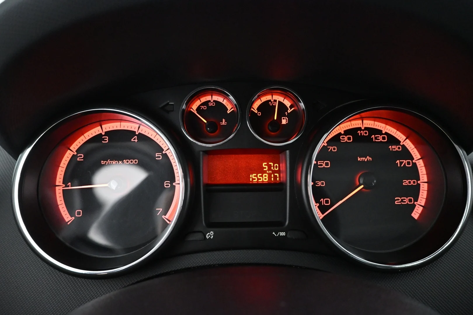 Car Image - UAWamKTKQ601PIKZQXagt