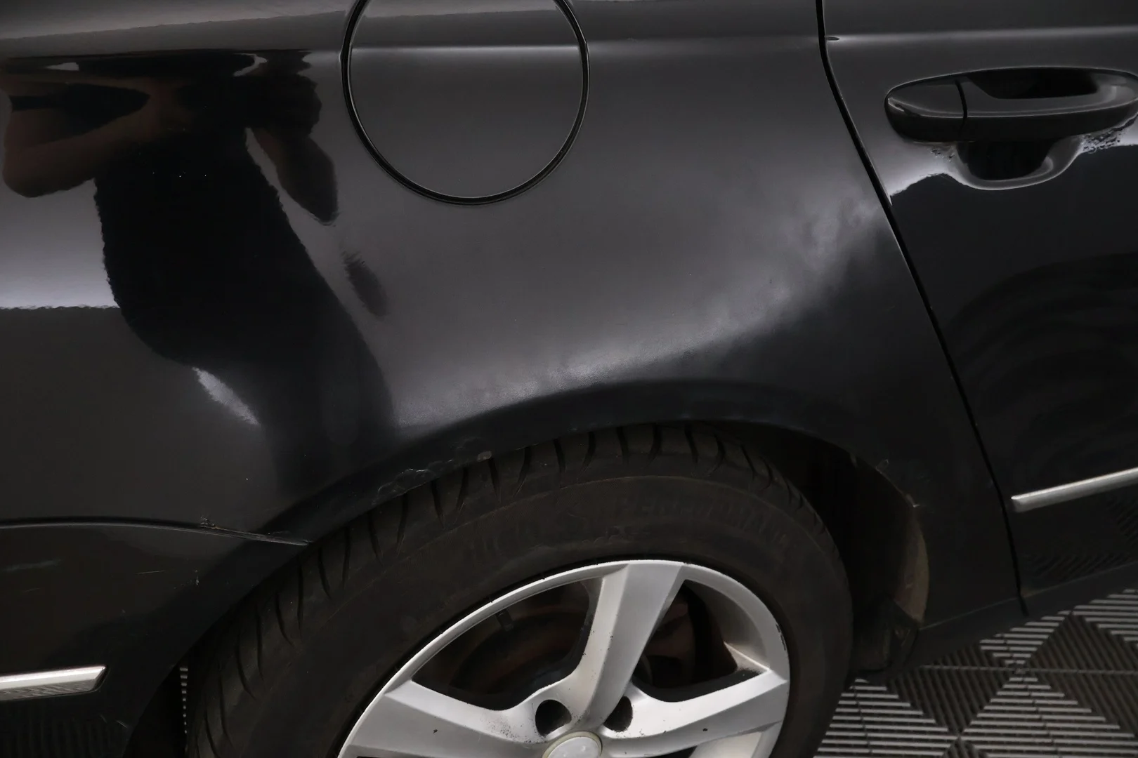 Car Image - mgEis4FRGHcc1MSb4S4tn