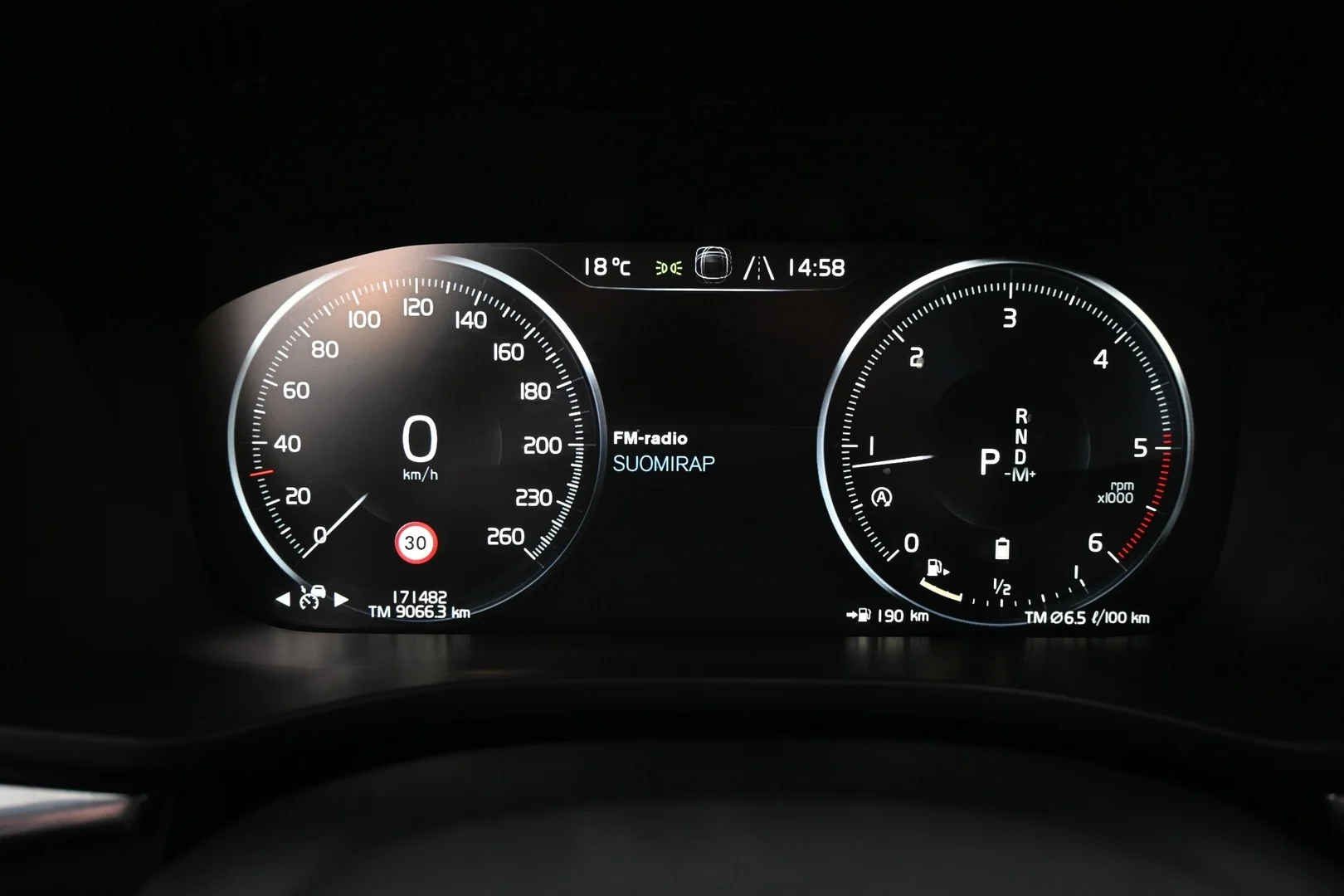 Car Image - 6uHZM9O9UySMNbBpyuRjD1