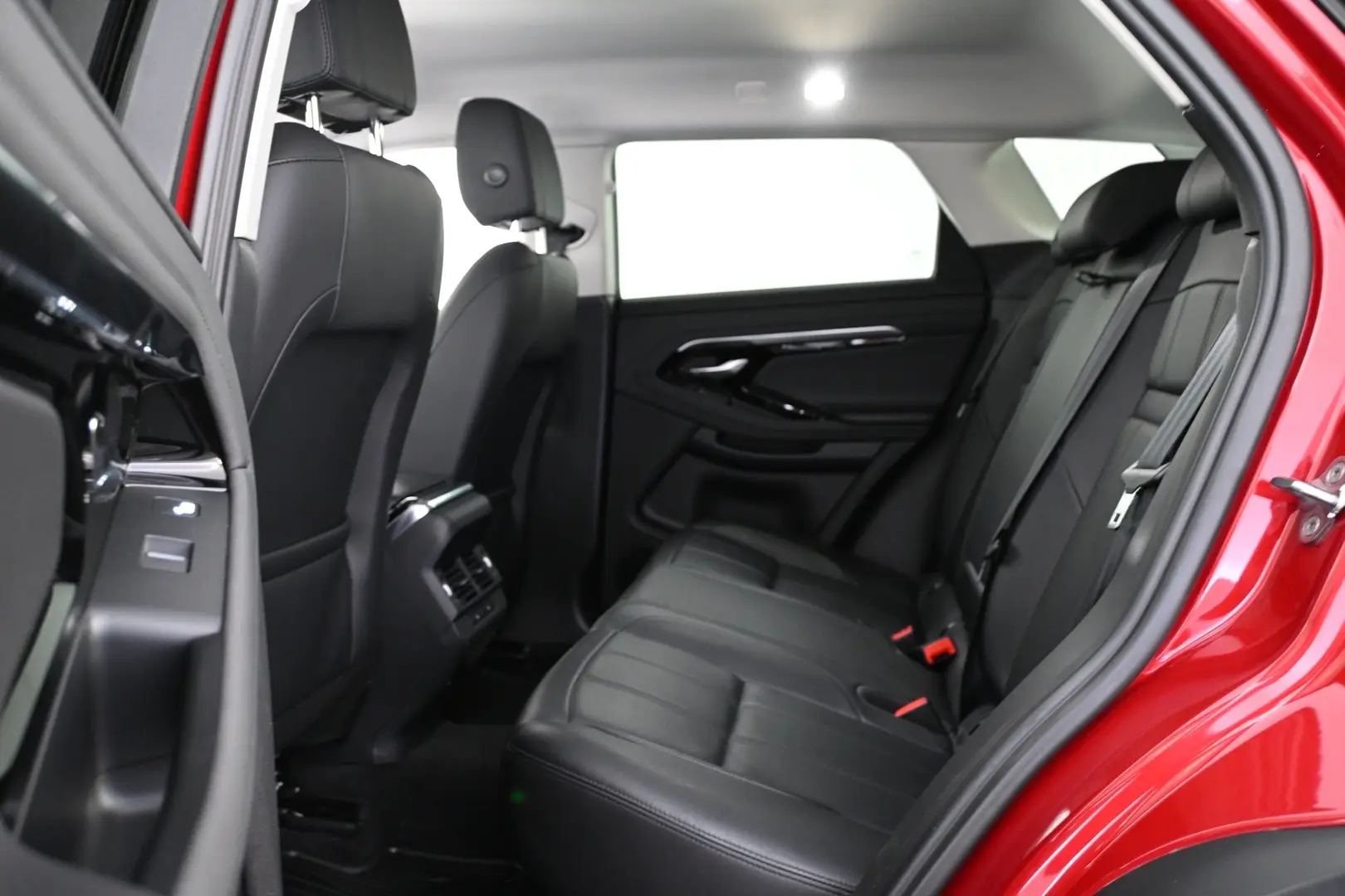 Car Image - 3X0g6vcGQfpjC67Ccmd2Ln