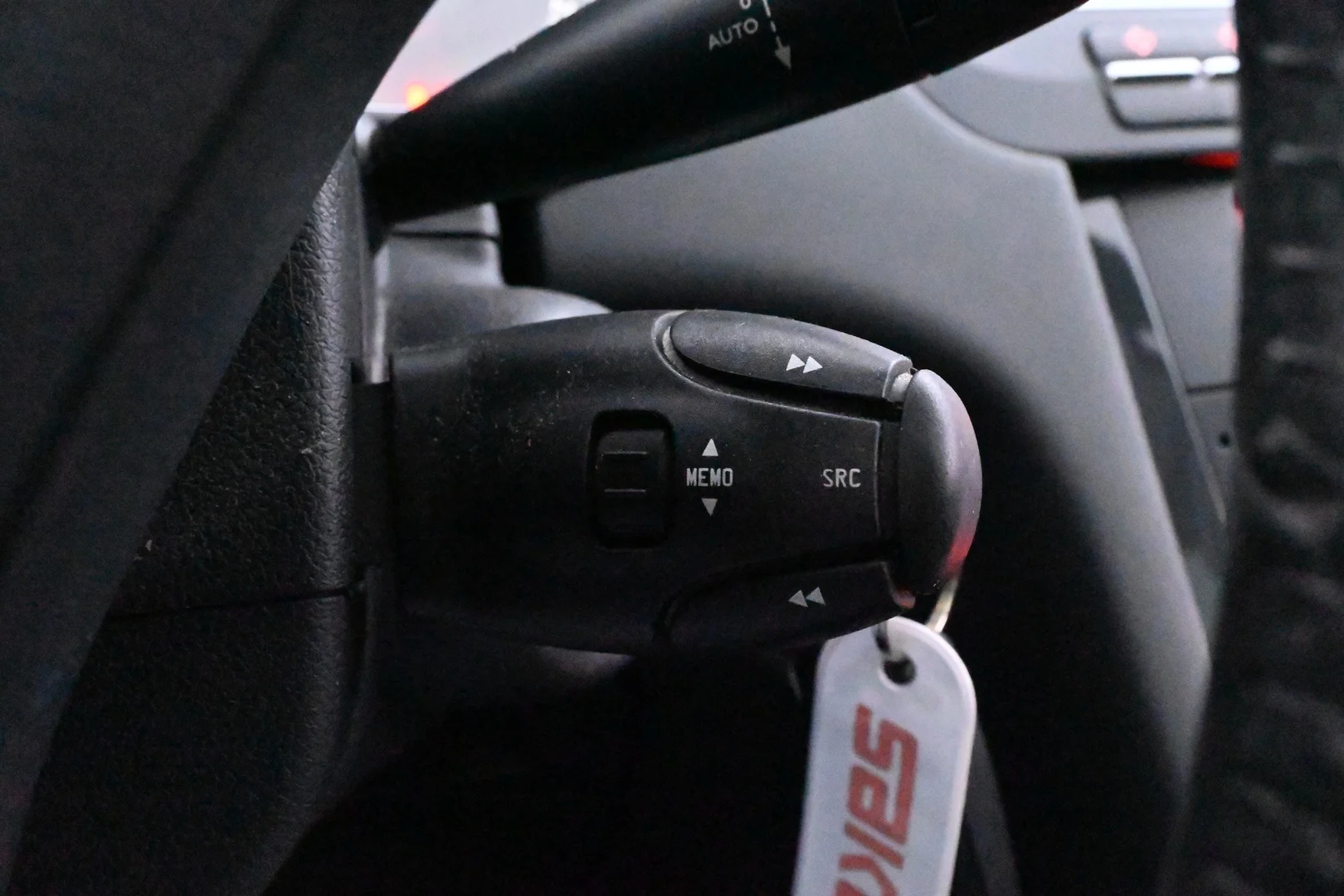 Car Image - 1C0zkr0rqvi7qltffJ8Pui