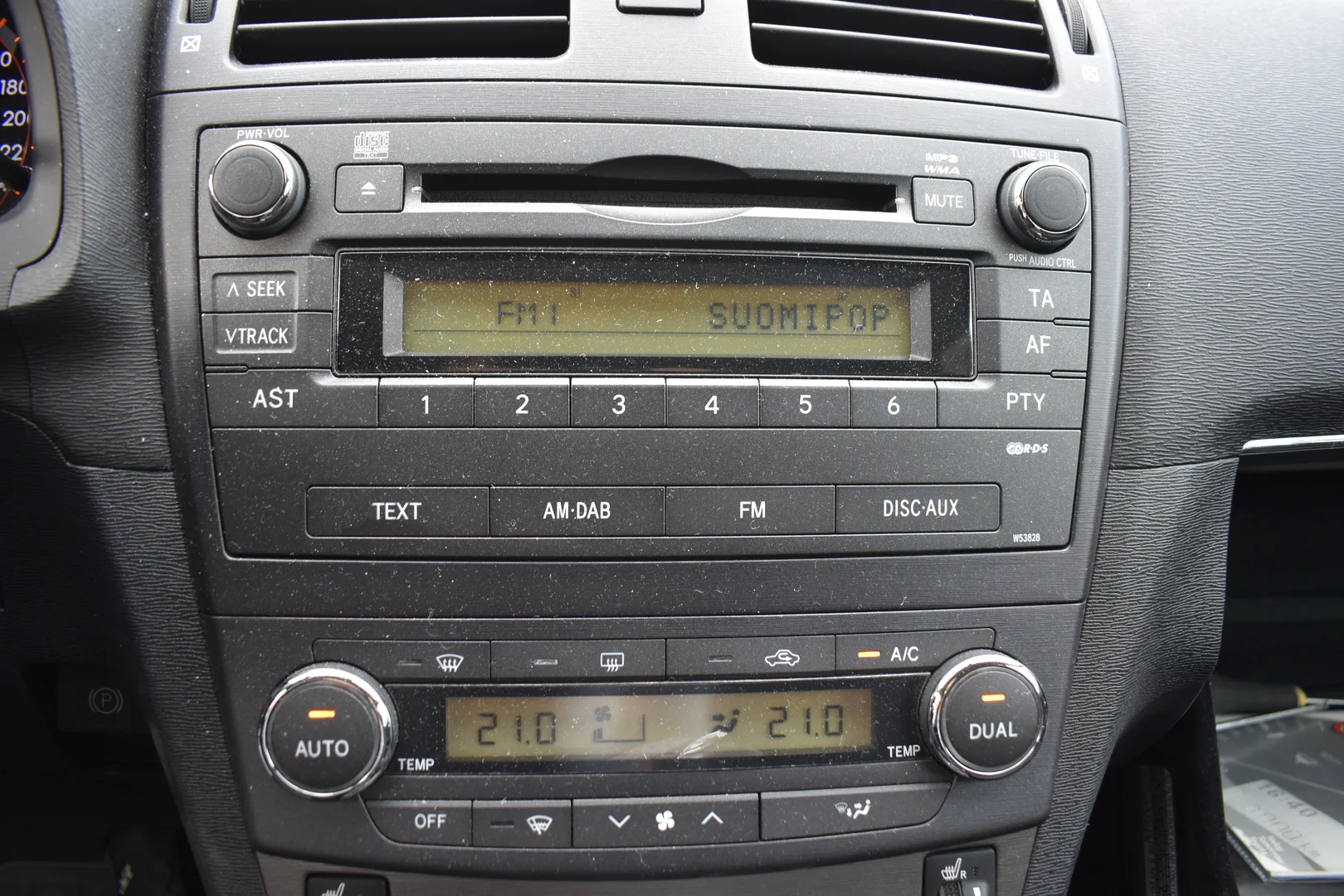 Car Image - QrOUONG2KsZNAa7TeWZIW