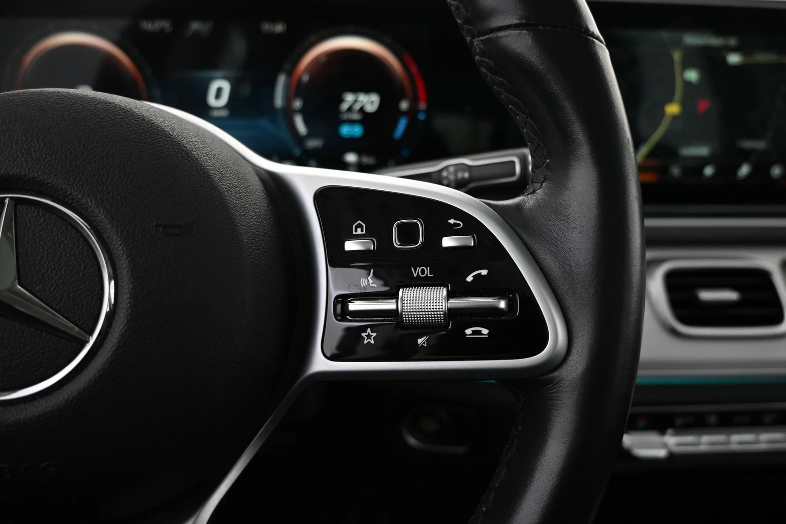 Car Image - PmgBGorWwUEaDOsv1ozCc