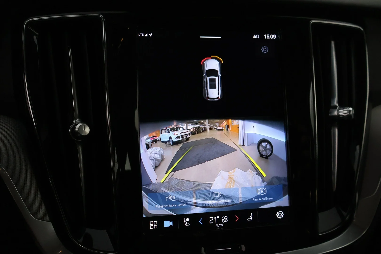 Car Image - 77r8kNA8hCe7REulslDRFe
