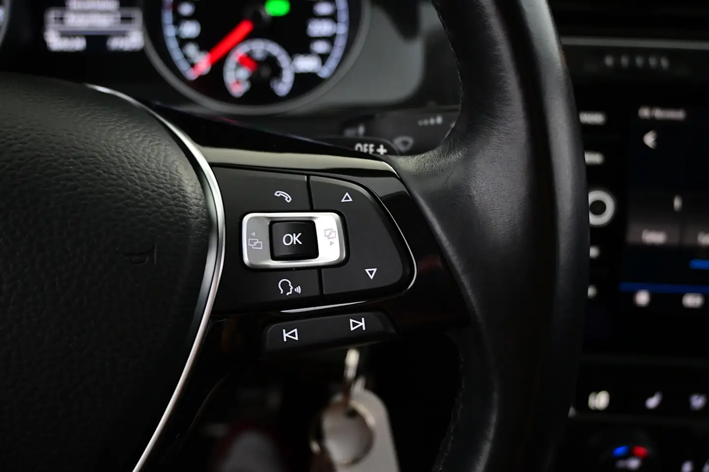 Car Image - 1XzUHb5Dq5cz2GncMDV6JY