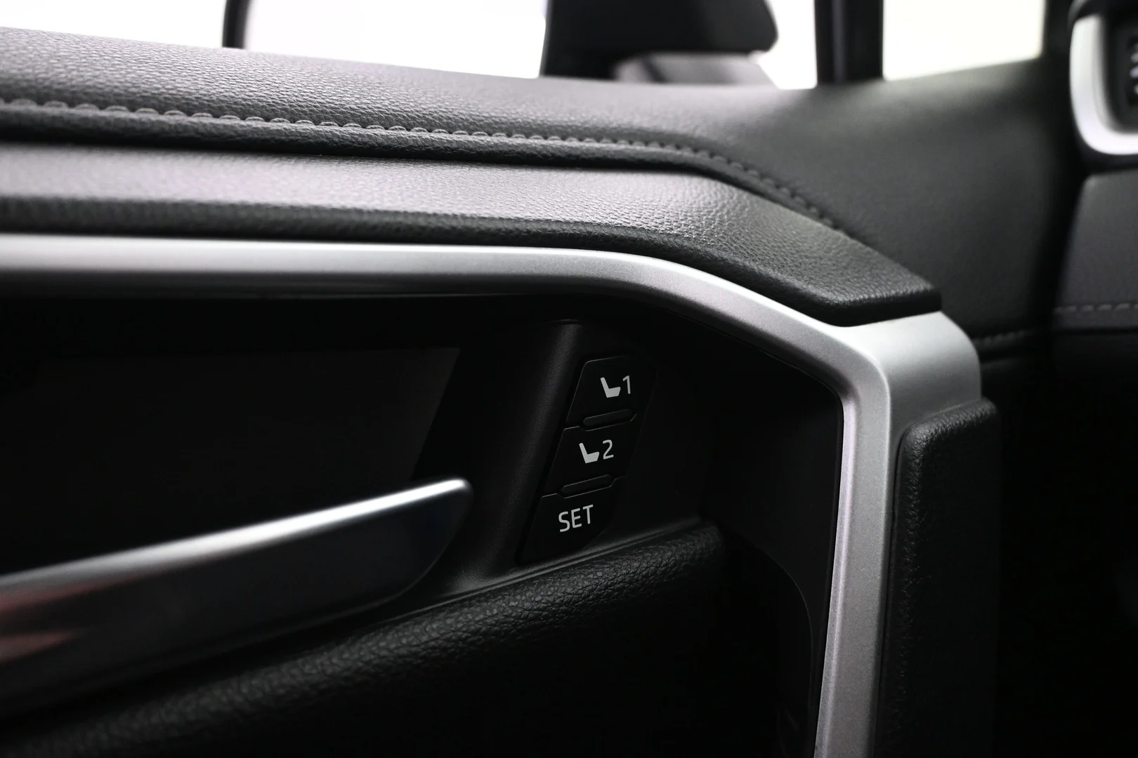 Car Image - 6TWqePTe7B3TEQO8ck3HWX
