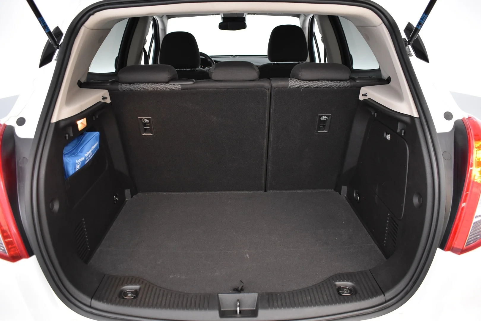 Car Image - 2kT6ljn2A5SdSCTNstrznB