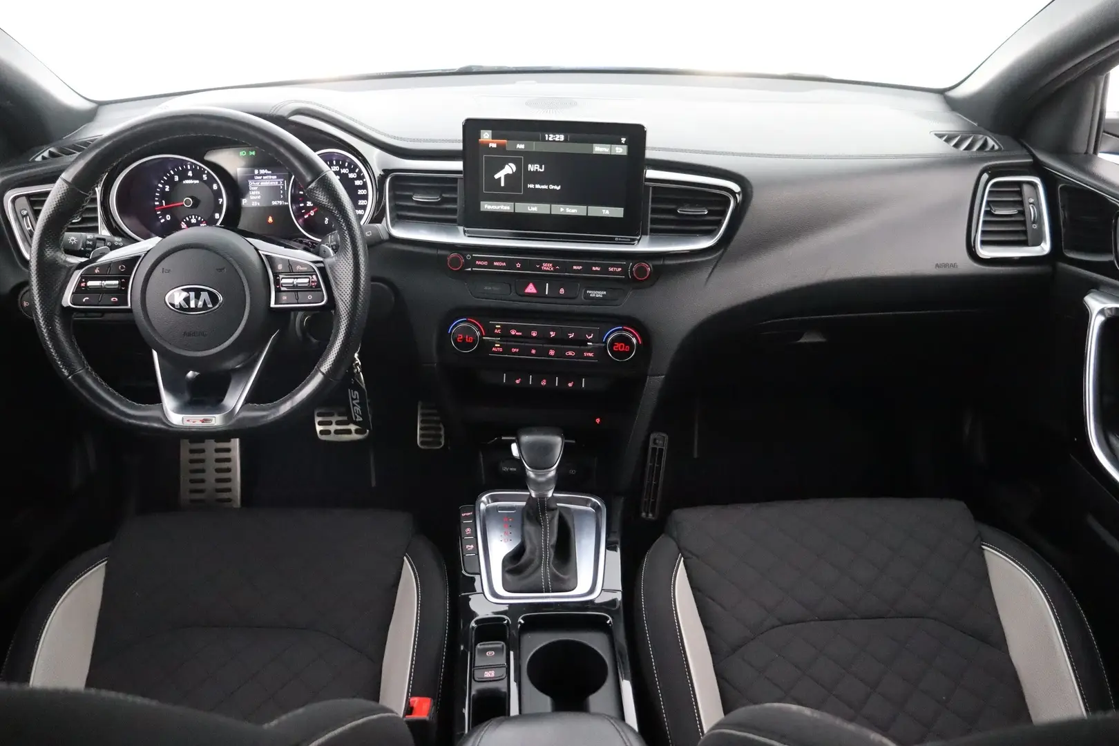 Car Image - 4L25FYfh8d7rLNmjNcEKGX