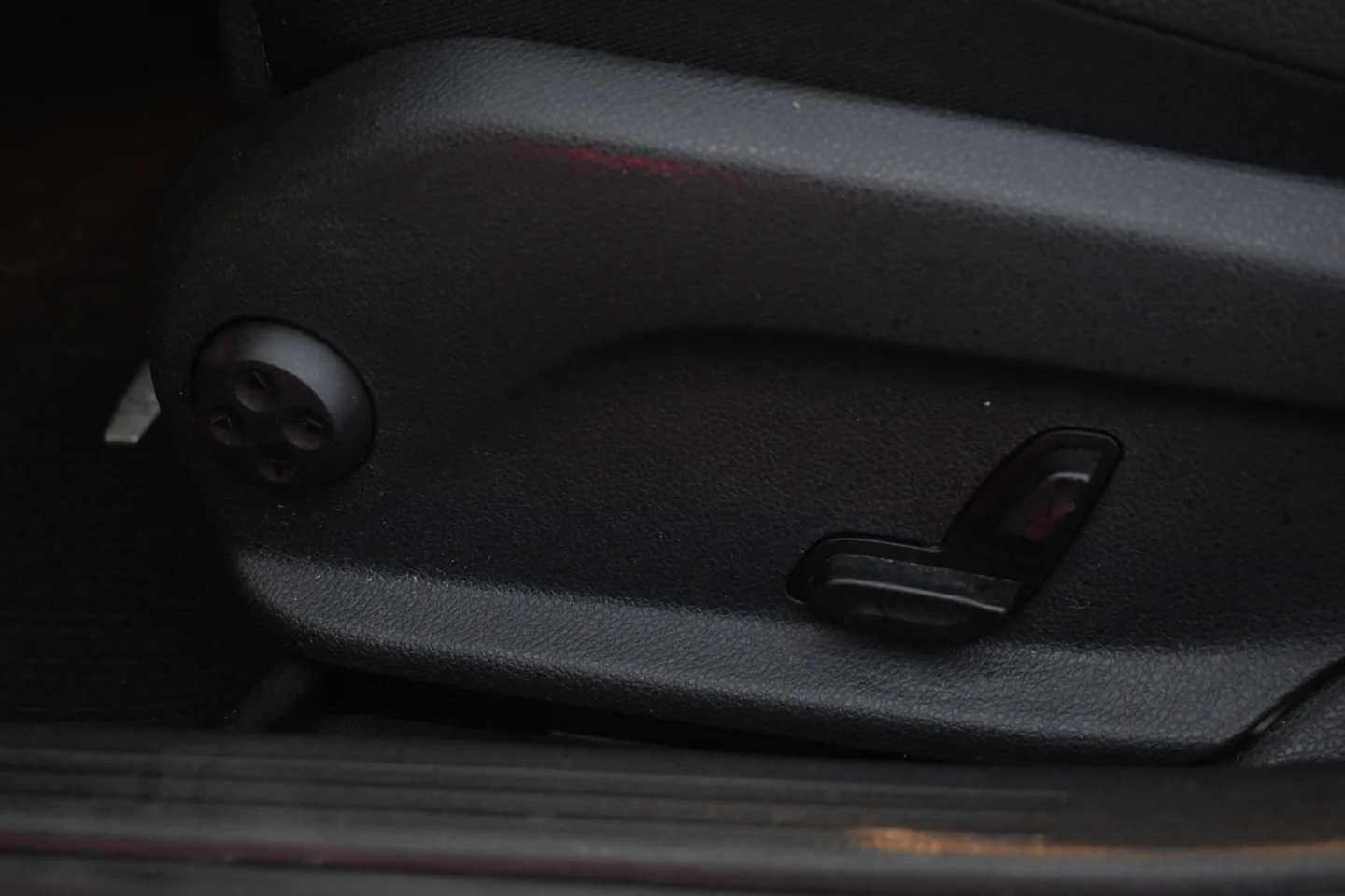 Car Image - 5pwVLF1TJhhO3DxpNDRgwd