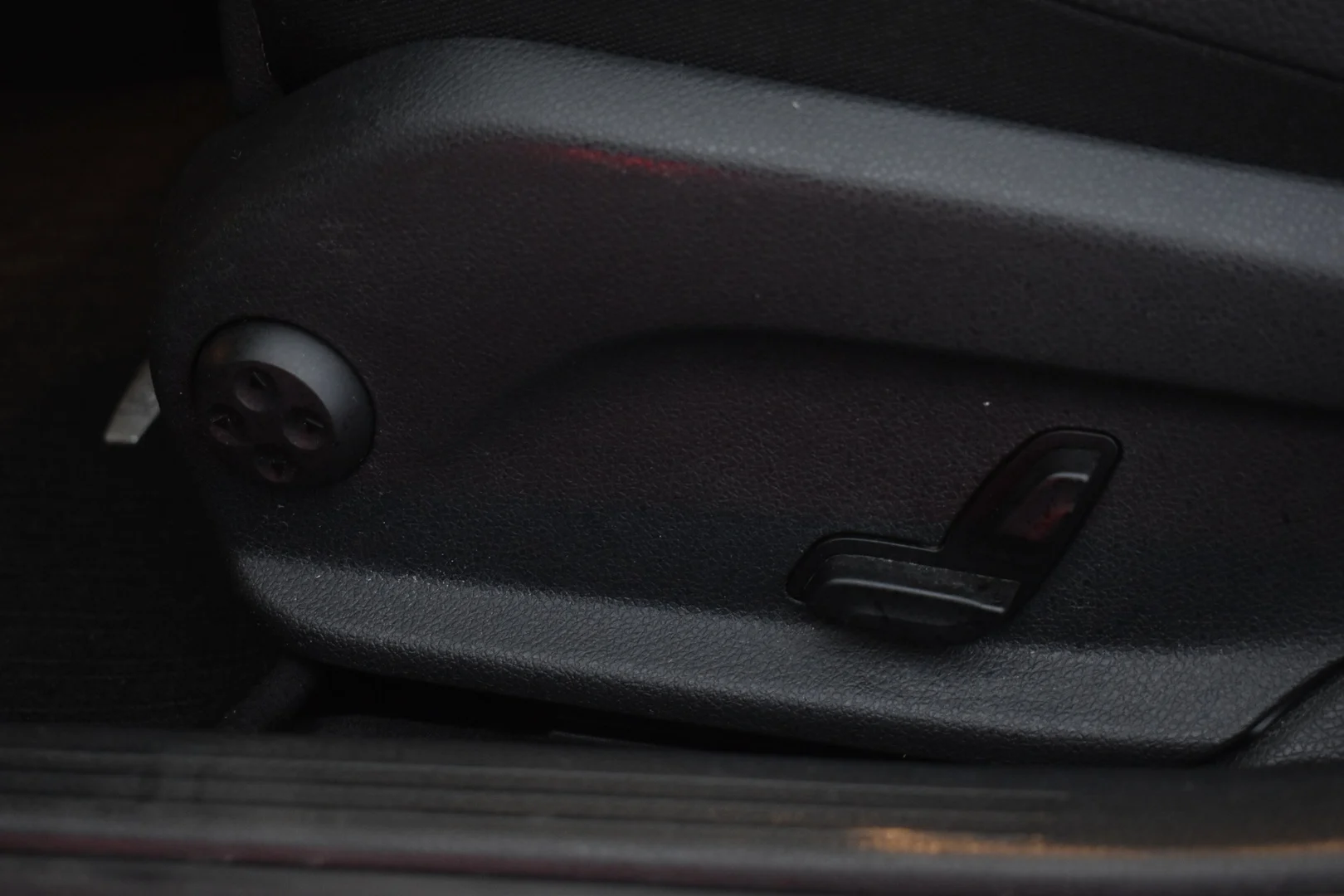 Car Image - 5pwVLF1TJhhO3DxpNDRgwd