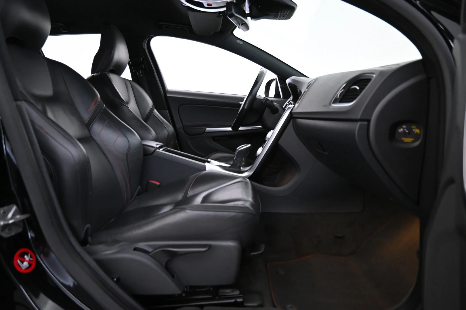 Car Image - NTz72wyZDj1ukYkwuhPH6