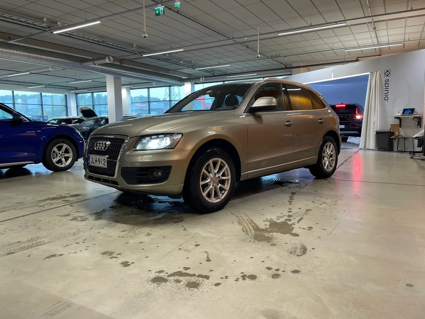 Car Image - 4Tw3ChZzWaeVpcxyAApOm3