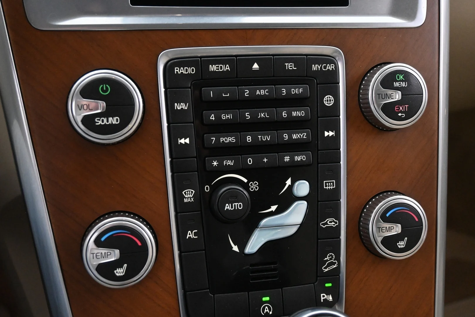 Car Image - 2UiCqE0kZ7ZsjQbEPscVQc