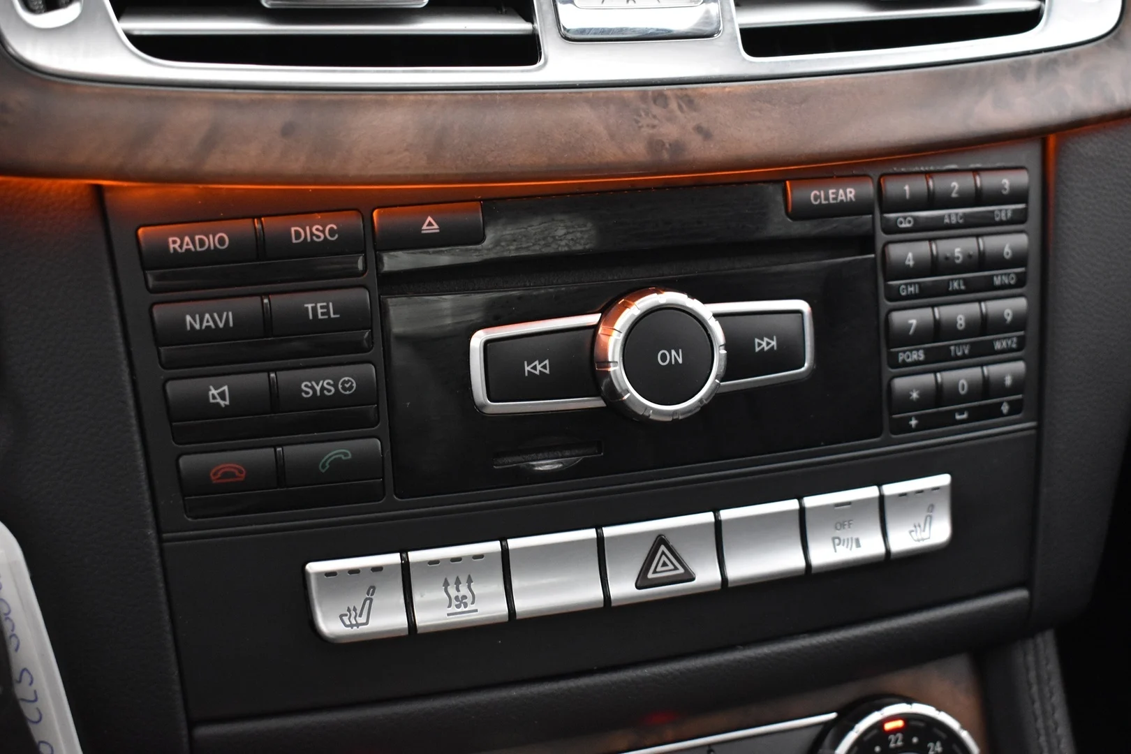 Car Image - 39i8bmfpGG72rltwjyVeV7