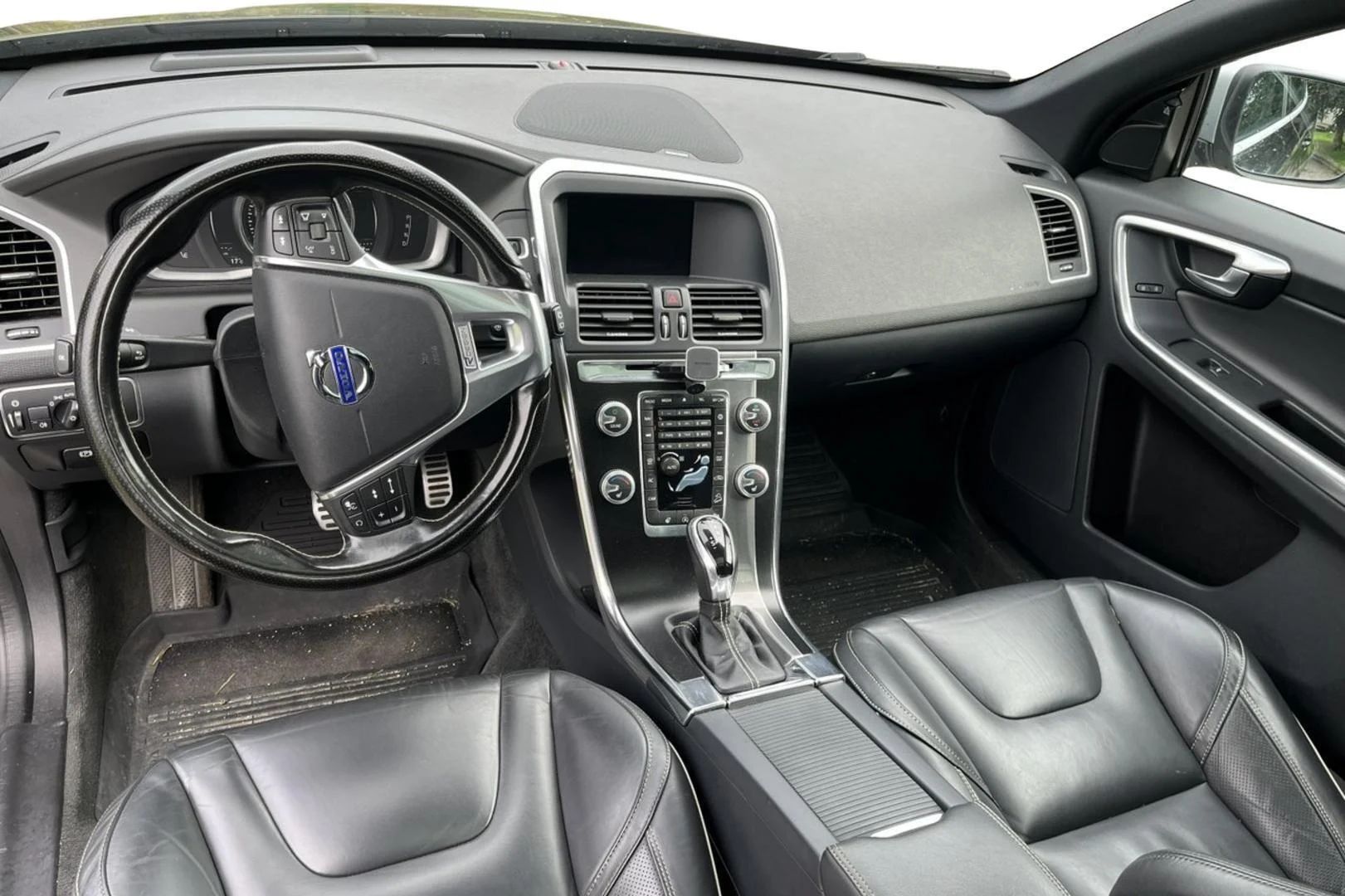 Car Image - 5cKwaHKw2gy5eMW8wdu9oL