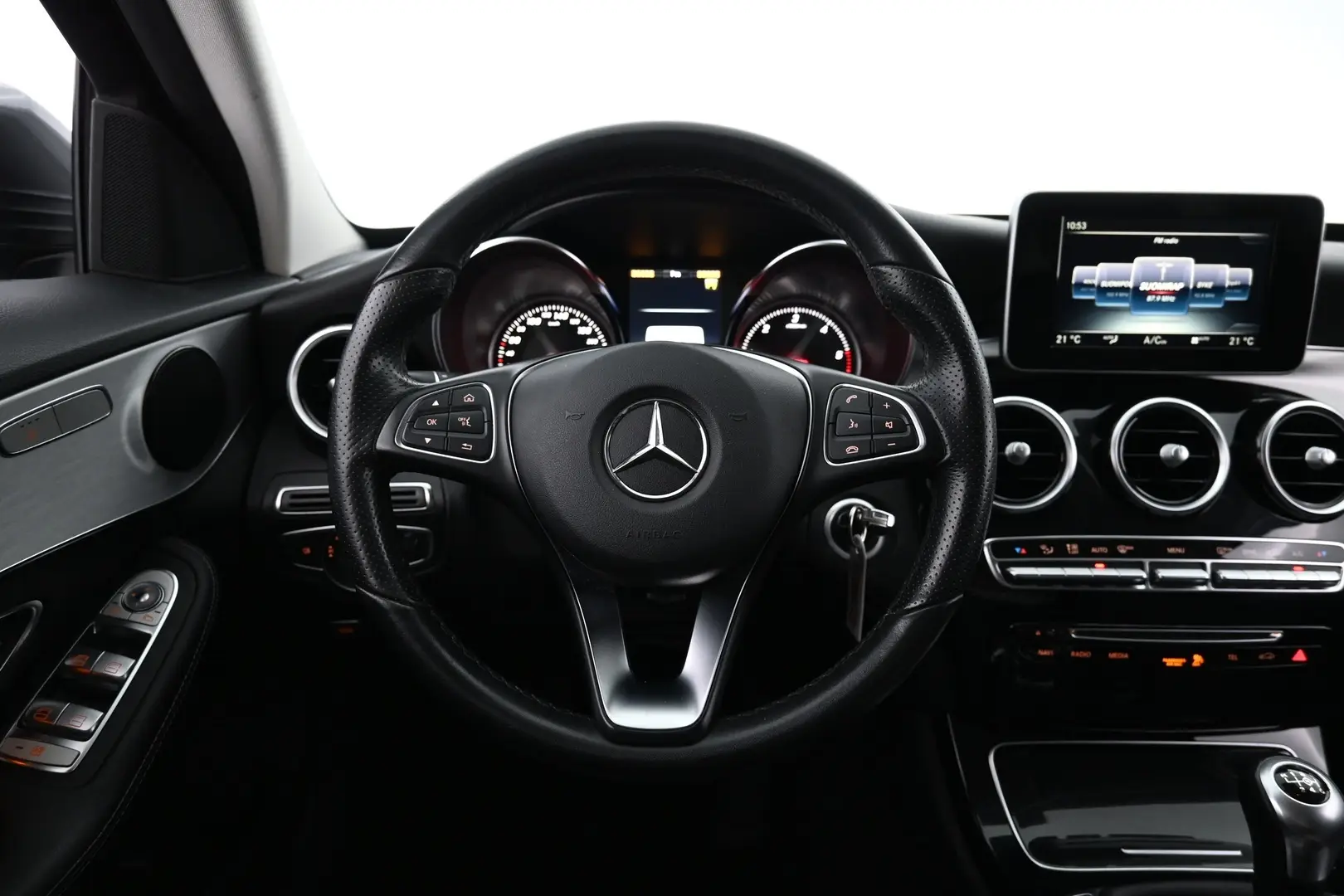 Car Image - 7vCJflPDz8YVoEScMIxAK