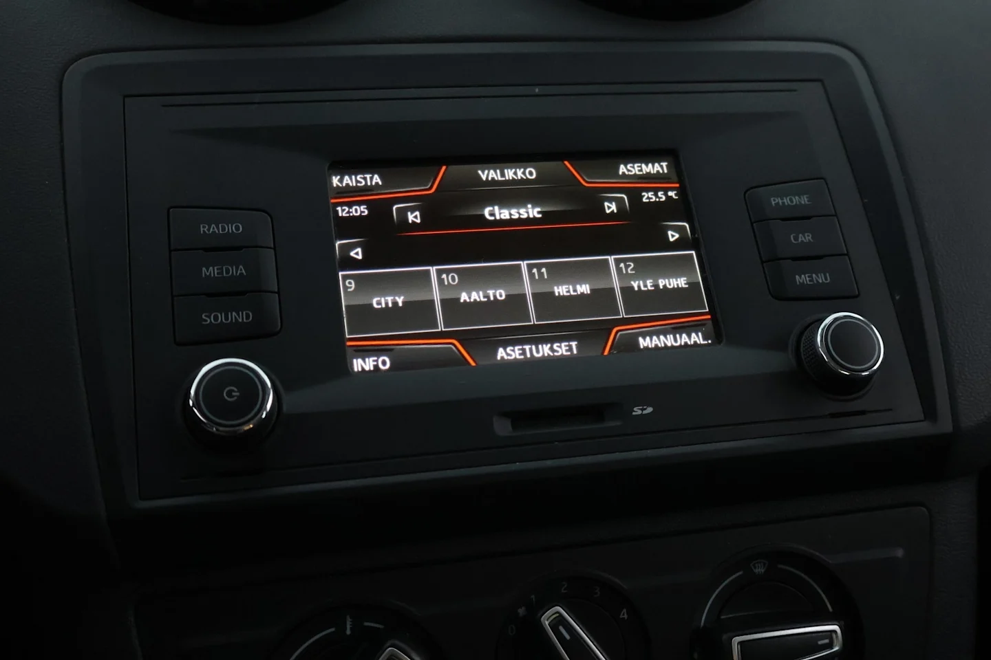 Car Image - 1ktIelNyVWMCu3HUivpKuX