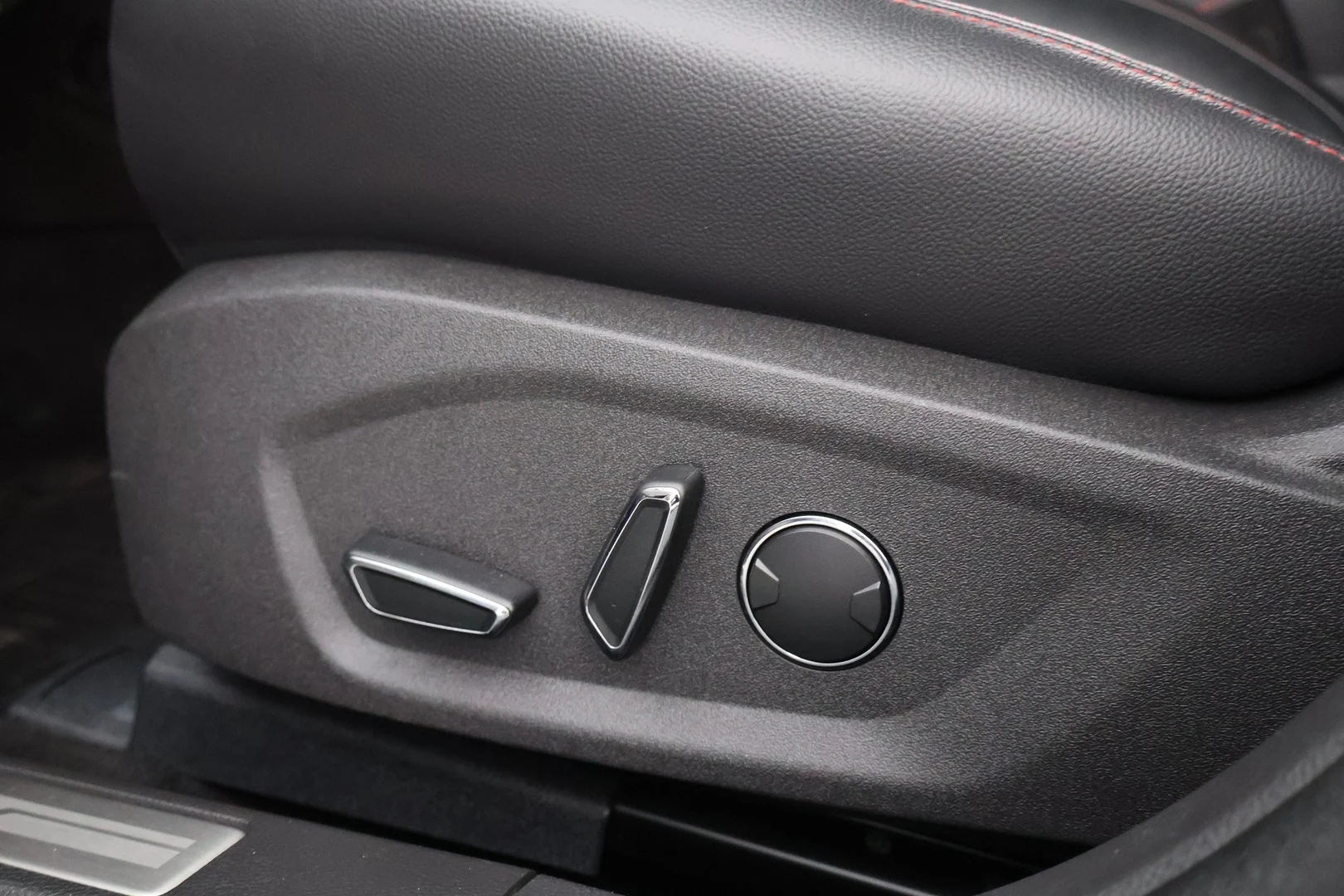 Car Image - 5e8SJJcycR2SHMnUMQvr67