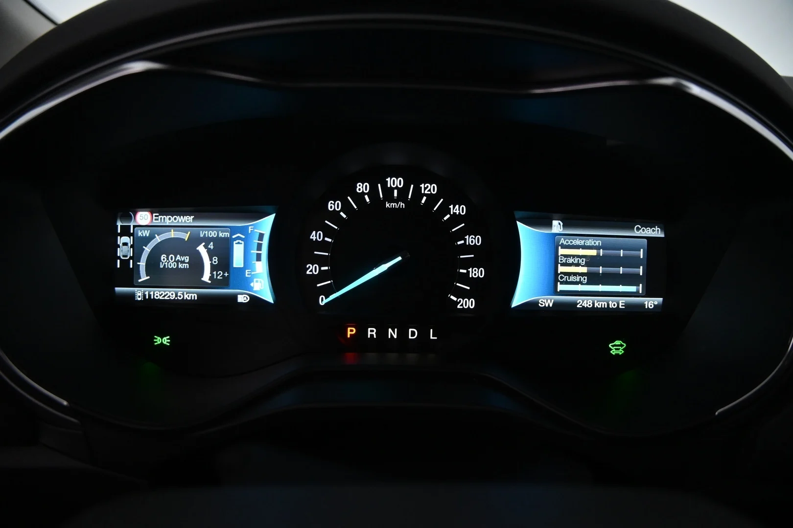 Car Image - 2alIRdt3M7TXHgfp0fVJek