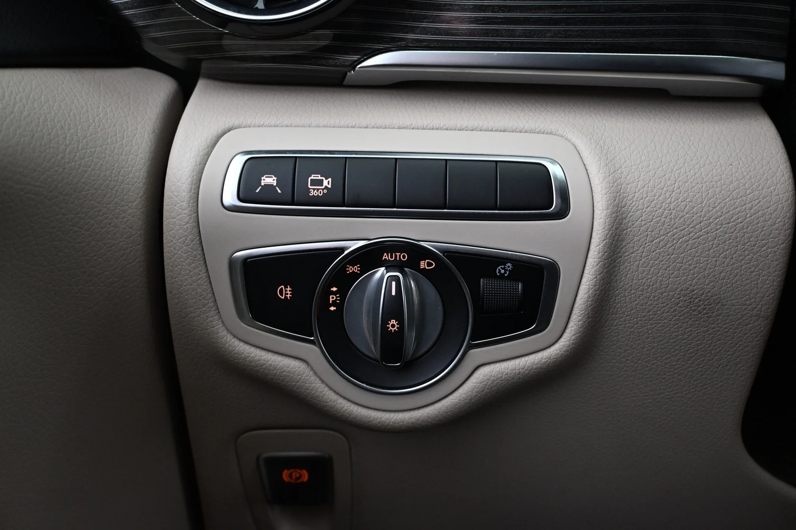 Car Image - 6Ufz4DaeryJ0qQVRkNadZG