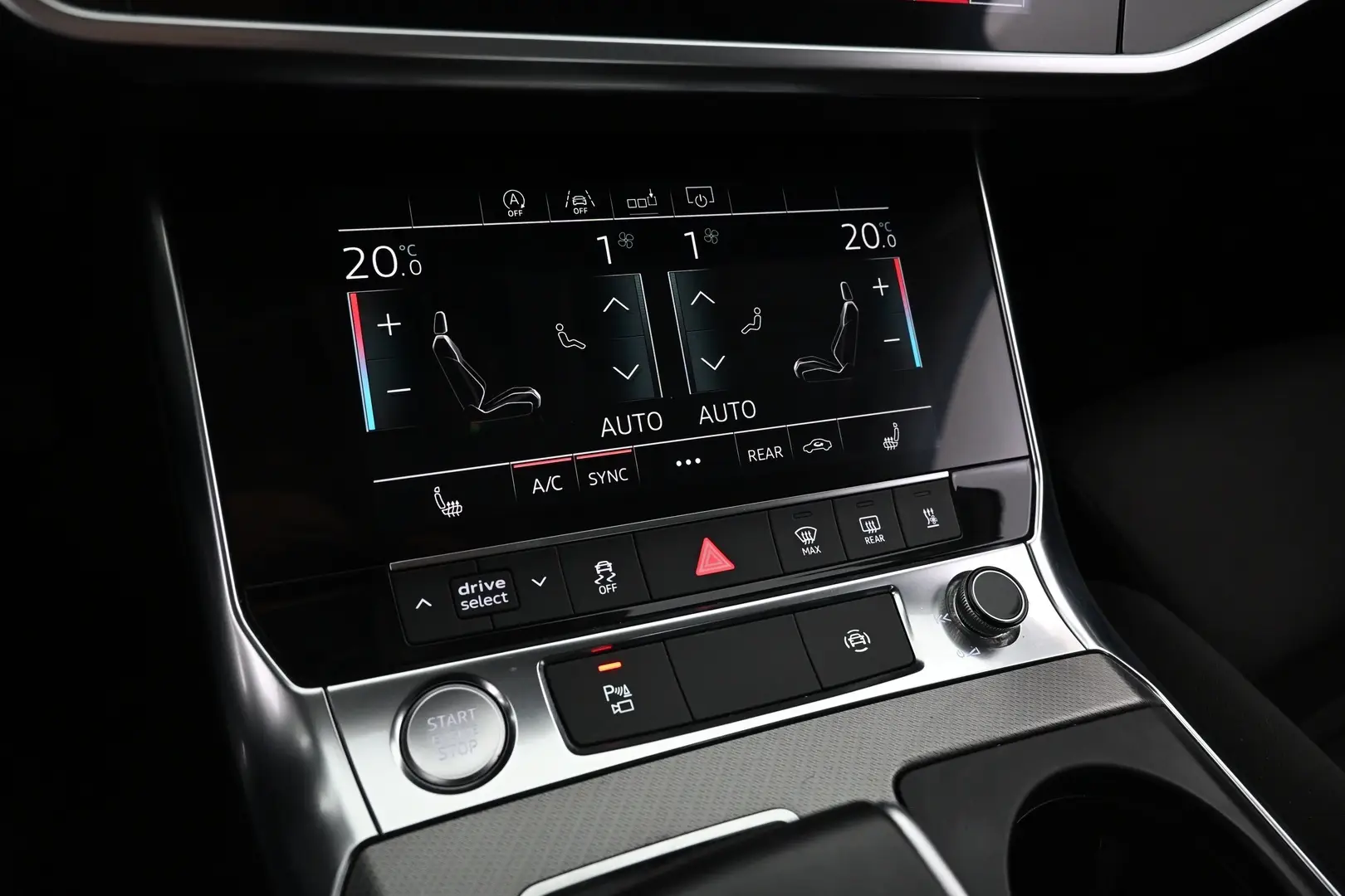 Car Image - 2r57qXFoYyWgg0YBD5Njco