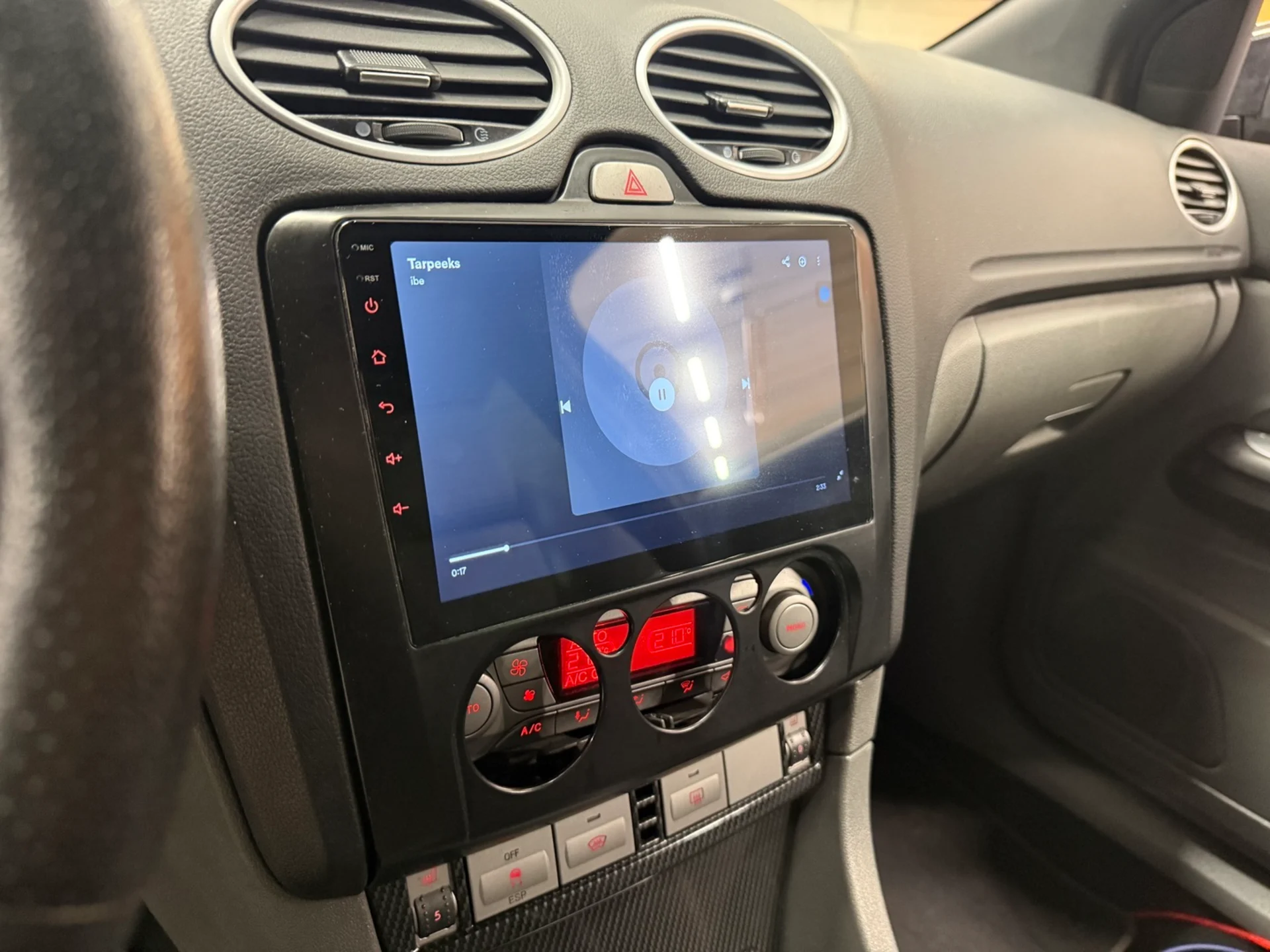 Car Image - 4prEgG1s3yzqAro8aMAeyv