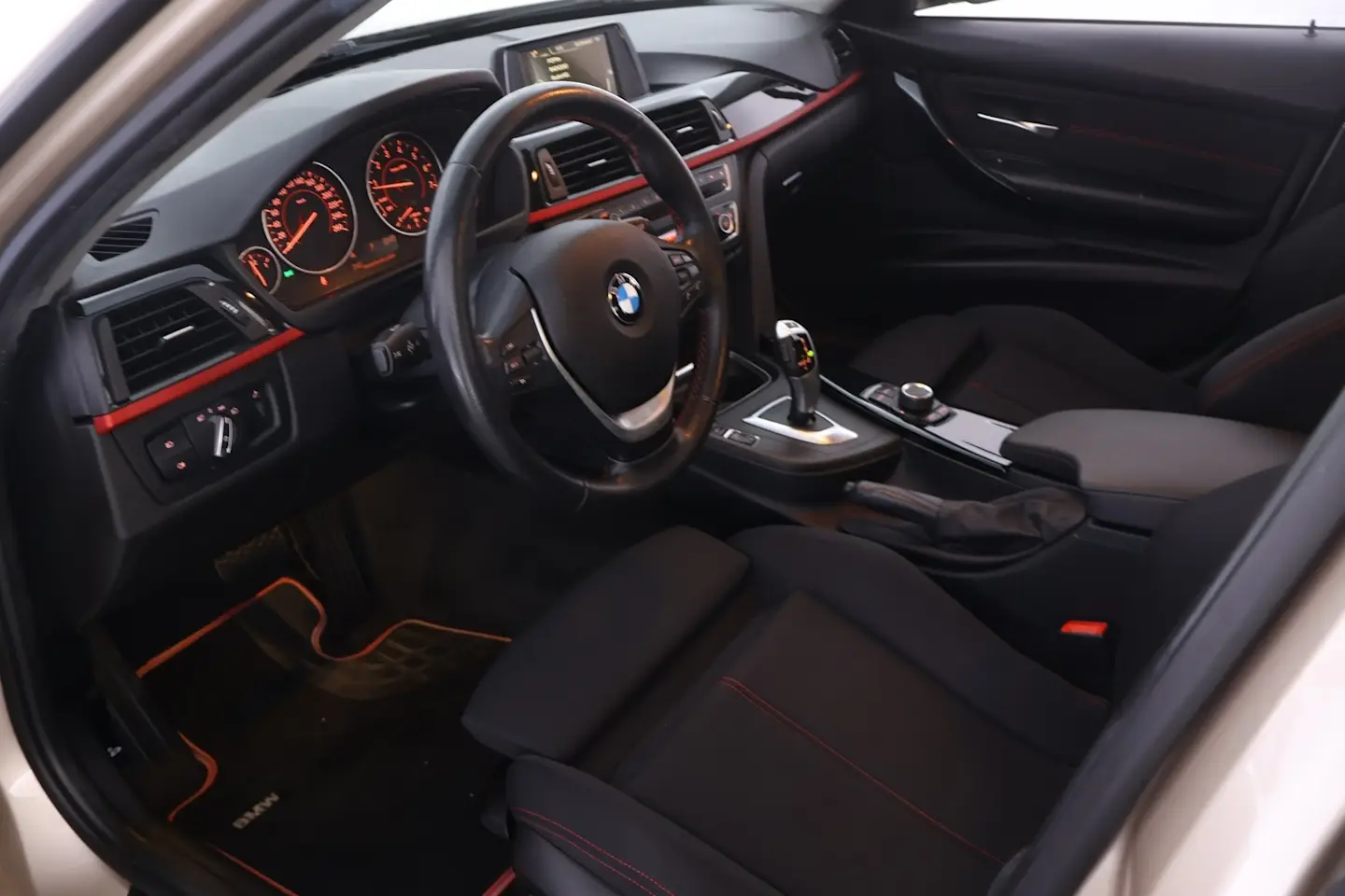 Car Image - 4ySoyAhNxrDNuieAOj5I68