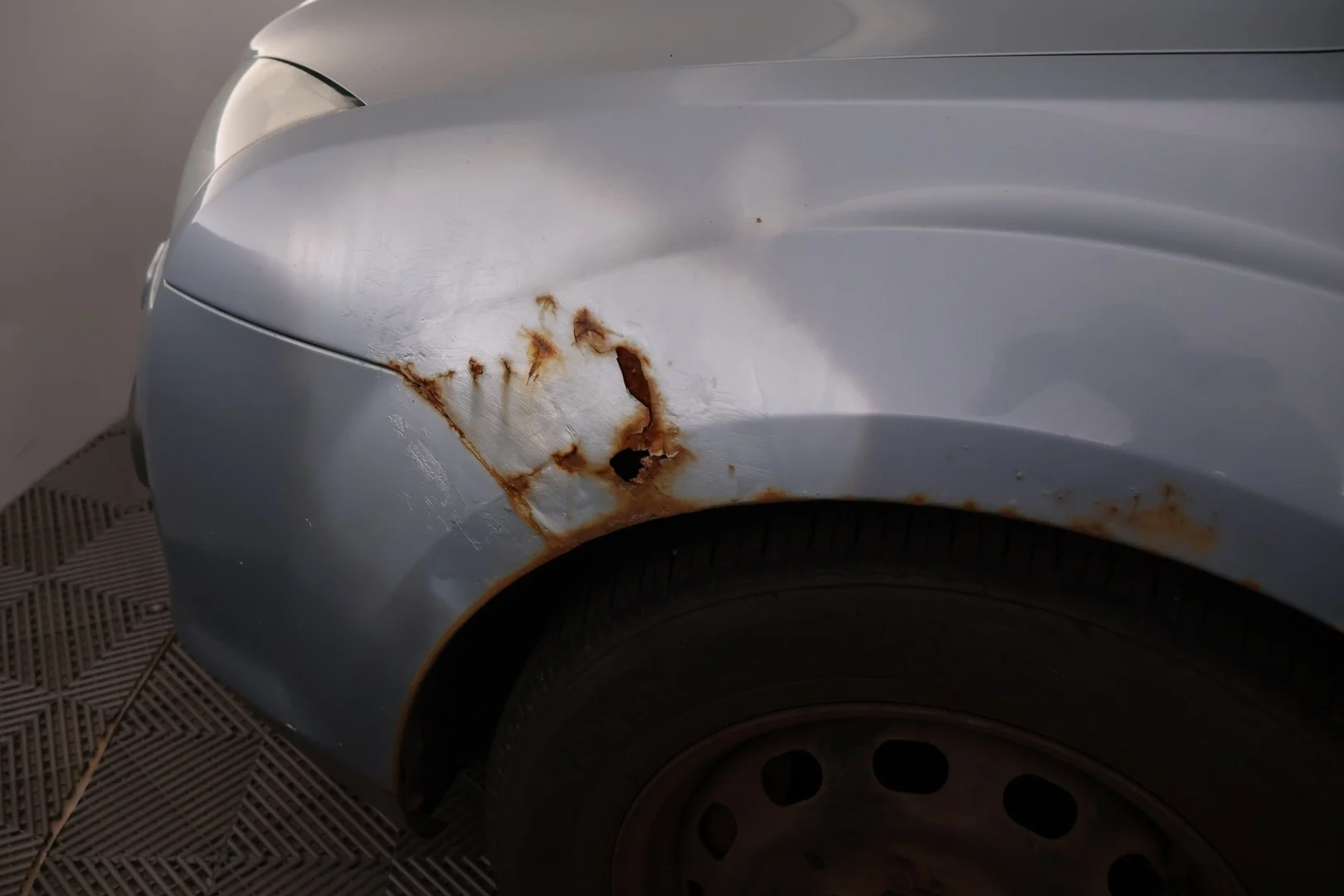 Car Image - 5fQ9B07QdTuhK9kQwpLq0N